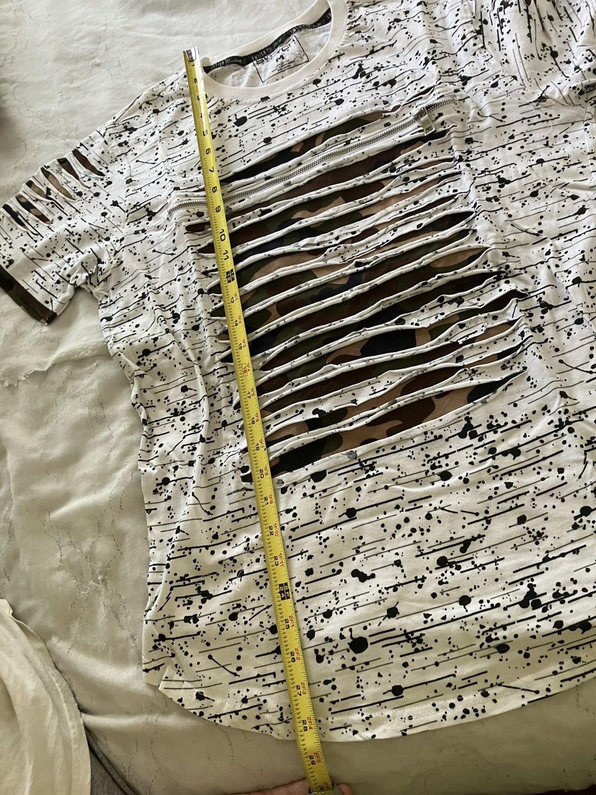 Other Switch Remarkable Distressed Slash Tee - Camo Underlay - M Size US M / EU 48-50 / 2 - 11 Thumbnail