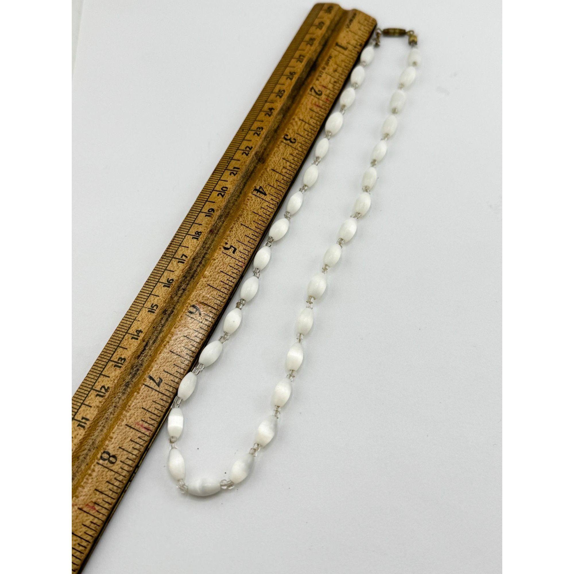 Vintage Vintage white mother of pearl glass beaded collar necklace Size ONE SIZE - 3 Thumbnail