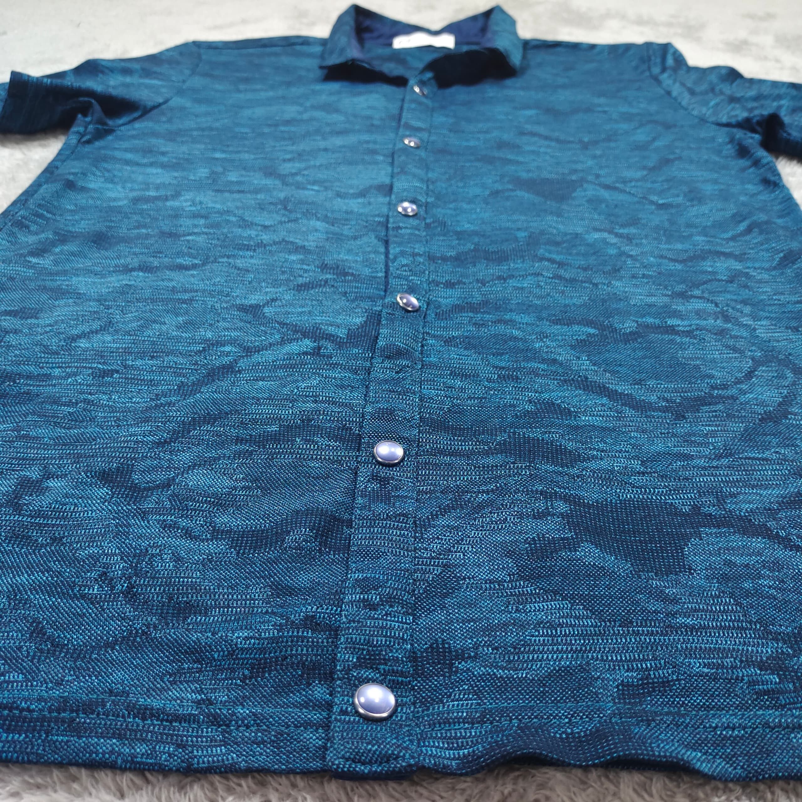 Tornado Mart VINTAGE TORNADO MART BLUE BUTTON UP SHORT SLEEVE SHIRT Size US L / EU 52-54 / 3 - 4 Thumbnail