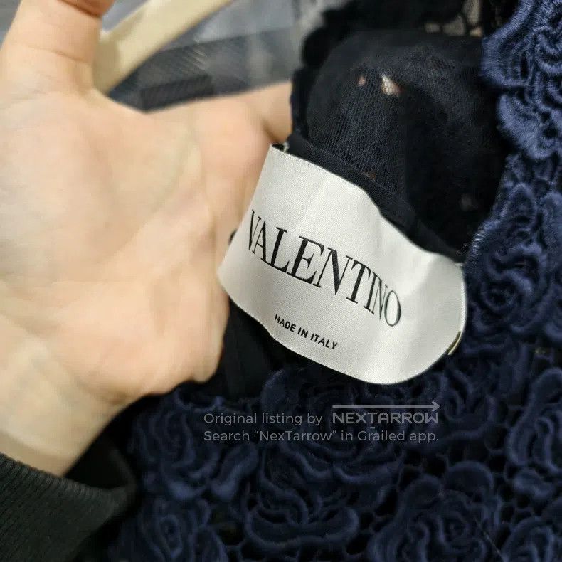Valentino Valentino Lace dress Size XS / US 0-2 / IT 36-38 - 2 Thumbnail