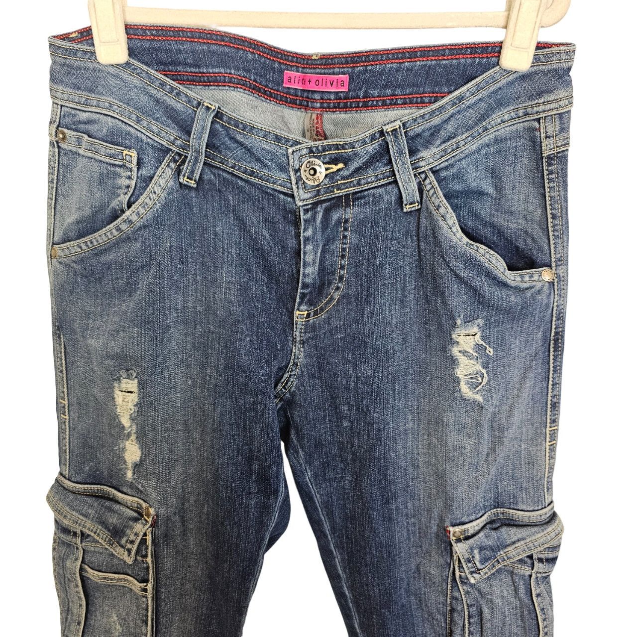 Alice + Olivia Alice + Olivia Distressed Cargo Skinny Jeans Size 10 Utility Size 32" / US 10 / IT 46 - 2 Thumbnail