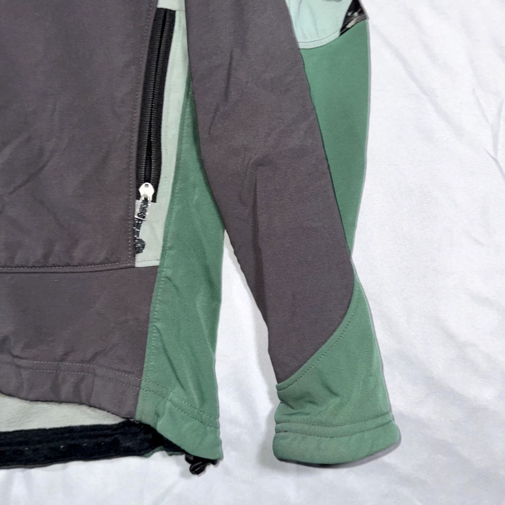 Mountain Hardwear VINTAGE Mountain Hardwear Jacket Womens 8 Gray Gore Windstopper Softshell Windbreaker Zip Pockets Full Zip Lined Outdoor Front Girls Size M / US 6-8 / IT 42-44 - 5 Thumbnail