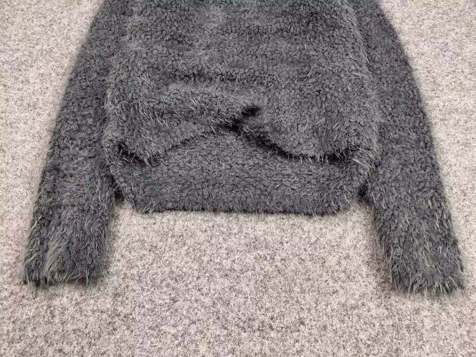 Japanese Brand Vintage Japan Gray Mohair Style Fuzzy Unisex Knit Sweater Size US S / EU 44-46 / 1 - 5 Thumbnail