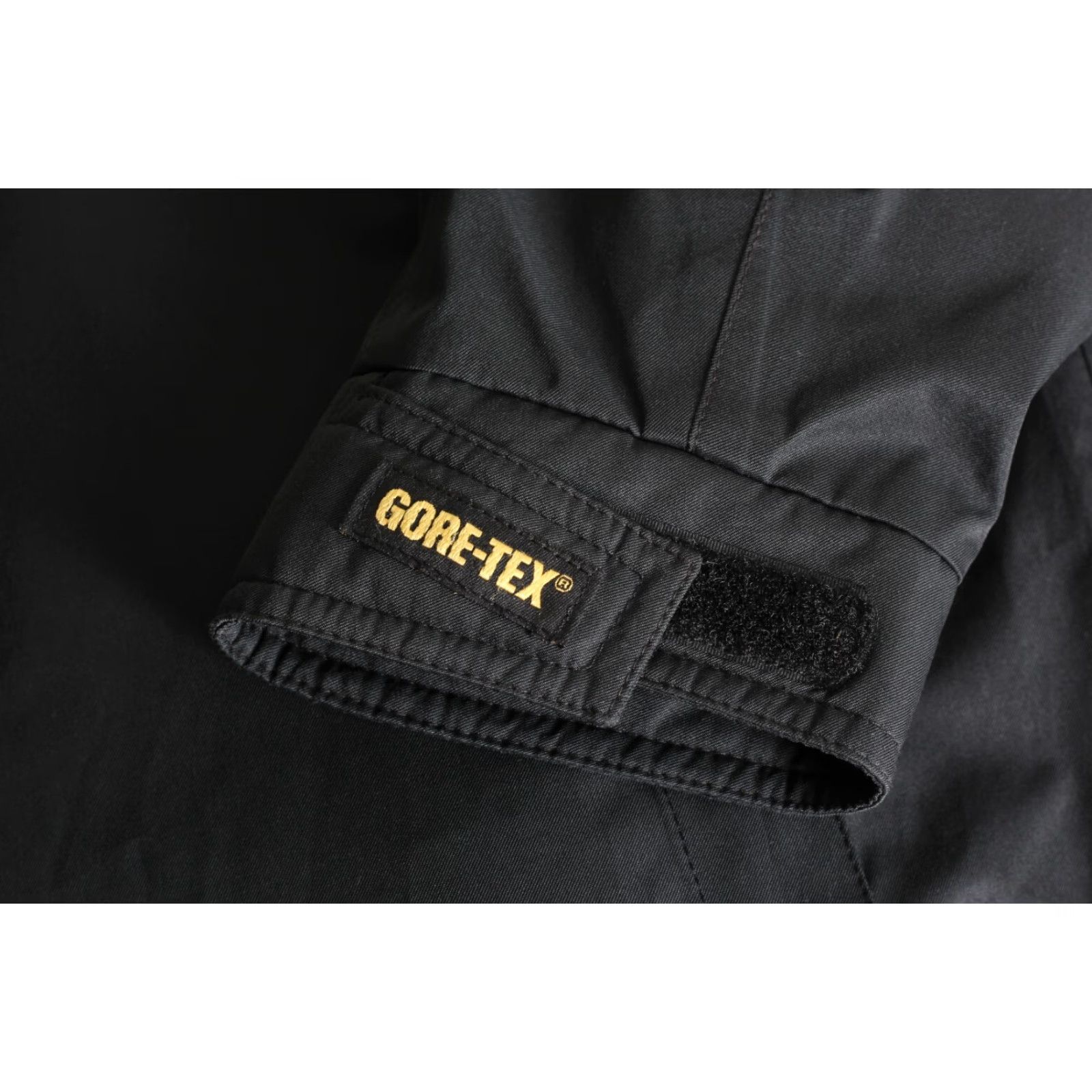 Galvin Green GALVIN GREEN GORE-TEX Golf Jacket Men Size M Waterproof Breathable MJ5030 Size US M / EU 48-50 / 2 - 6 Thumbnail