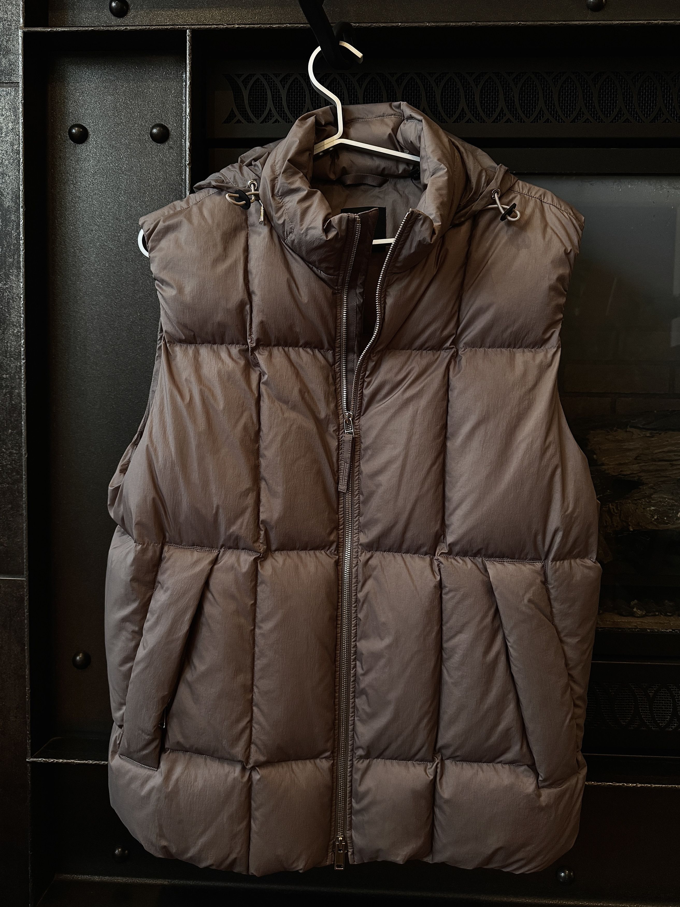 Brand New Theory Quilted Puffer Vest with Hood