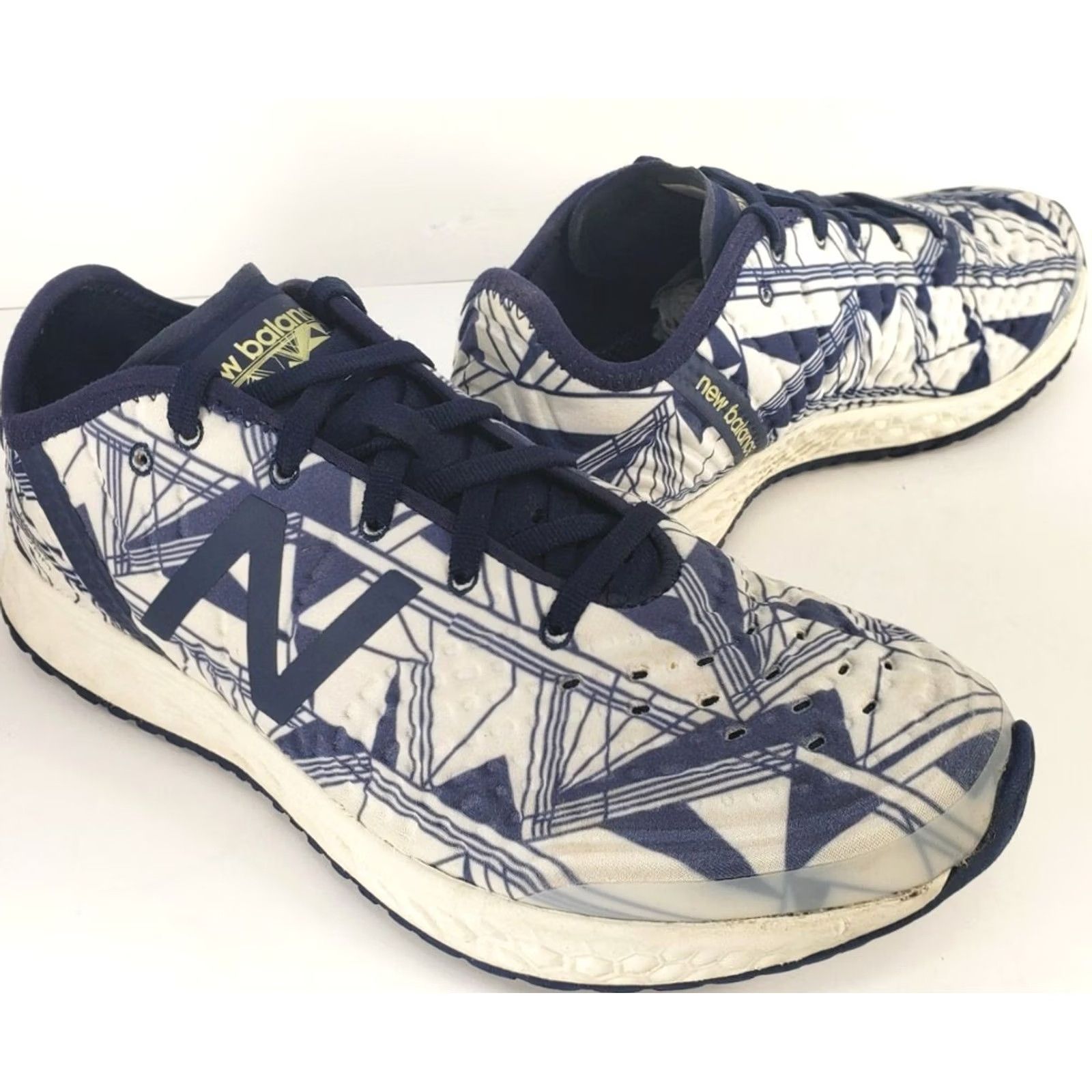 New Balance New Balance Fresh Foam Women's 8.5M Sneakers White with Navy Blue Geometric Pattern Ladies Casual Shoes Women 8.5M Sneakers Size US 9 / IT 39 - 2 Thumbnail