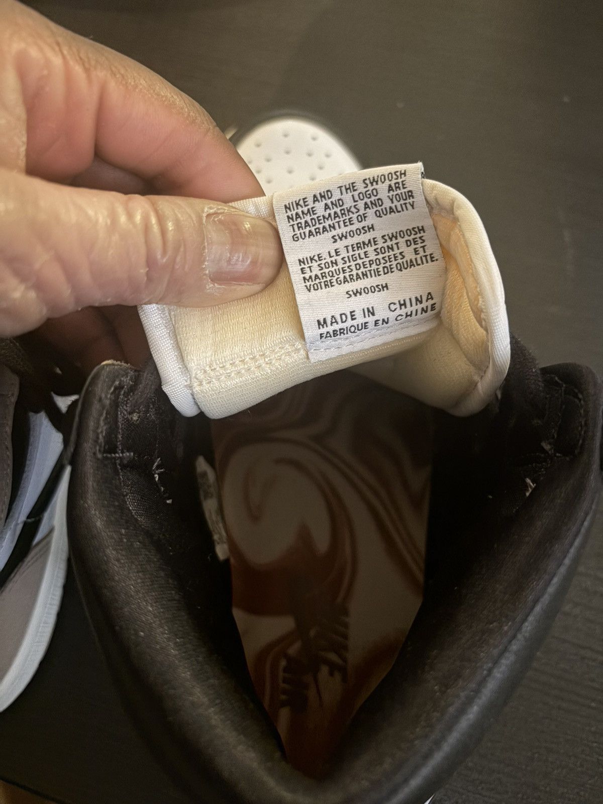 Jordan Brand Nike Air Jordan 1 Retro High OG “Latte” Size US 11 / IT 41 - 7 Thumbnail