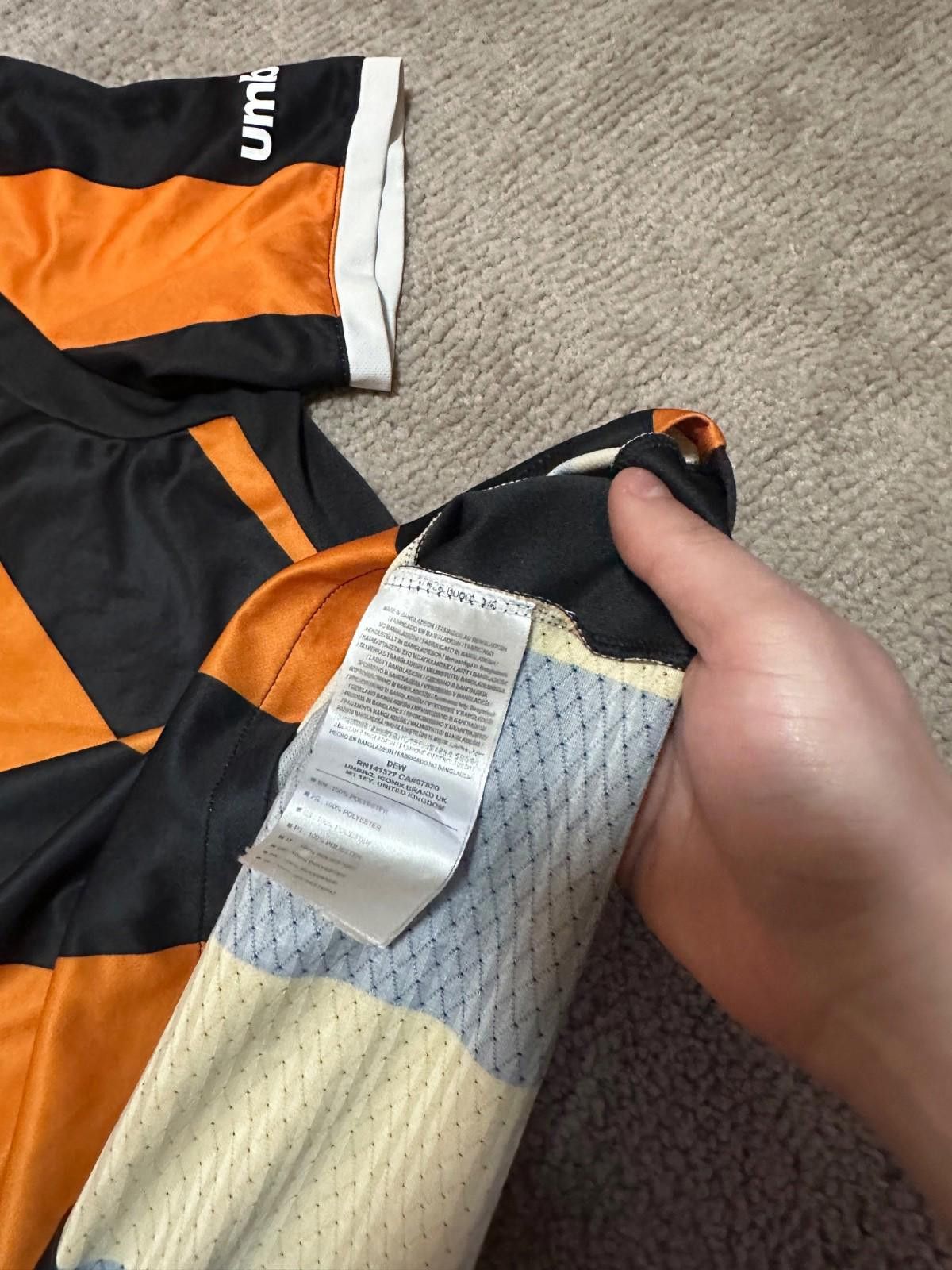 Umbro 2016-2017 Hull City Umbro Home Football Shirt Soccer Jersey Size US XL / EU 56 / 4 - 5 Thumbnail