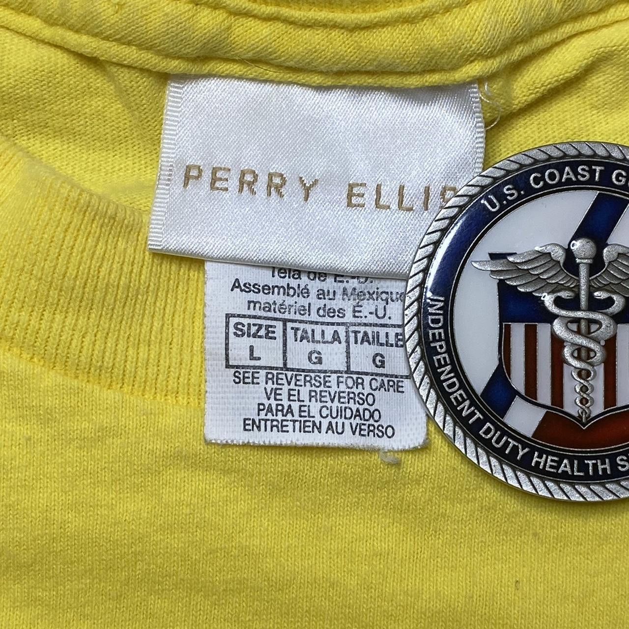 Perry Ellis Vintage Perry Ellis Yellow Designer Tee Size Large Size US L / EU 52-54 / 3 - 3 Thumbnail