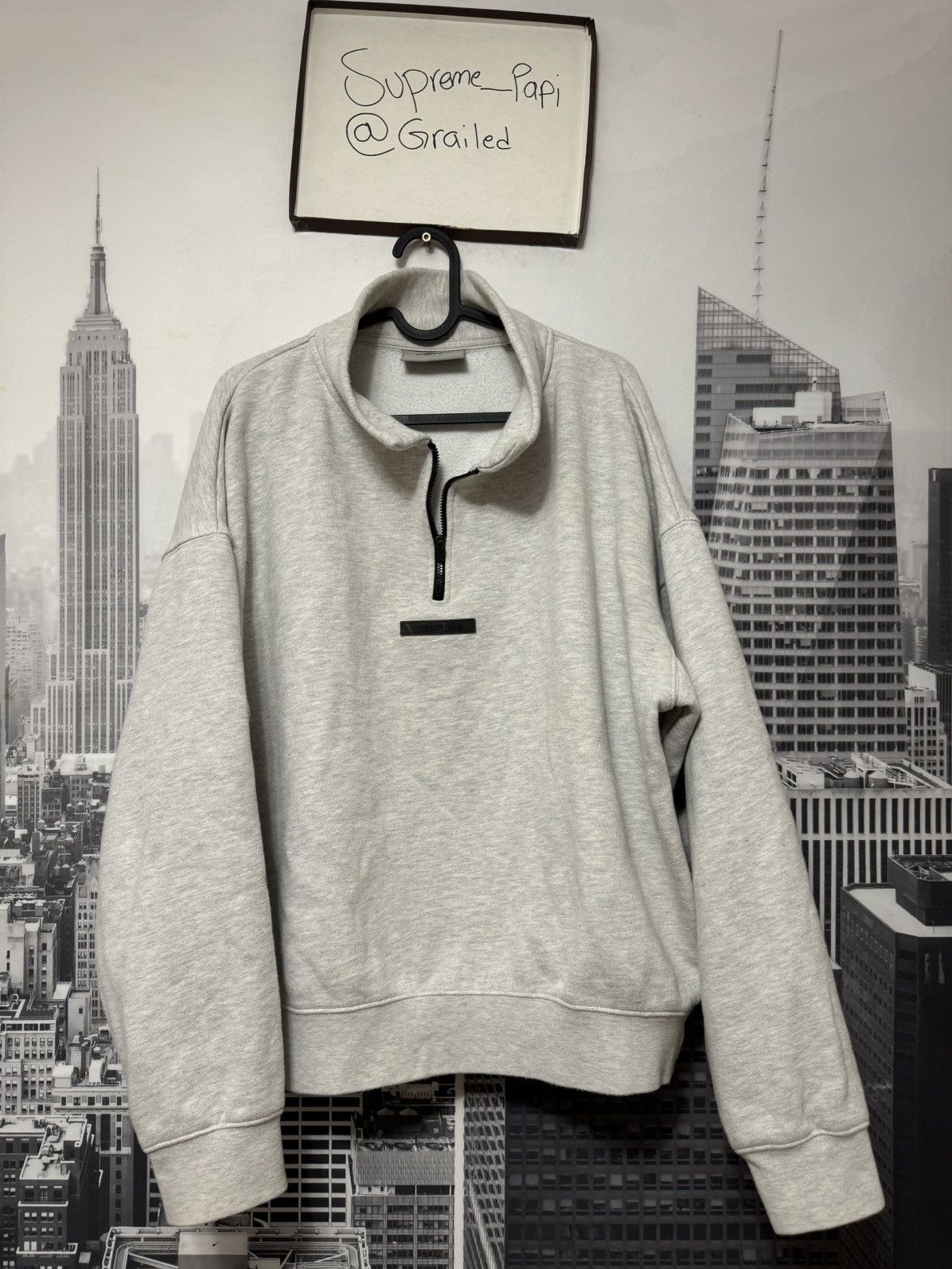 Fear of God Fear of God Essentials Mockneck Half-Zip Oatmeal SZ Small 🔥 Size US S / EU 44-46 / 1 - 3 Thumbnail