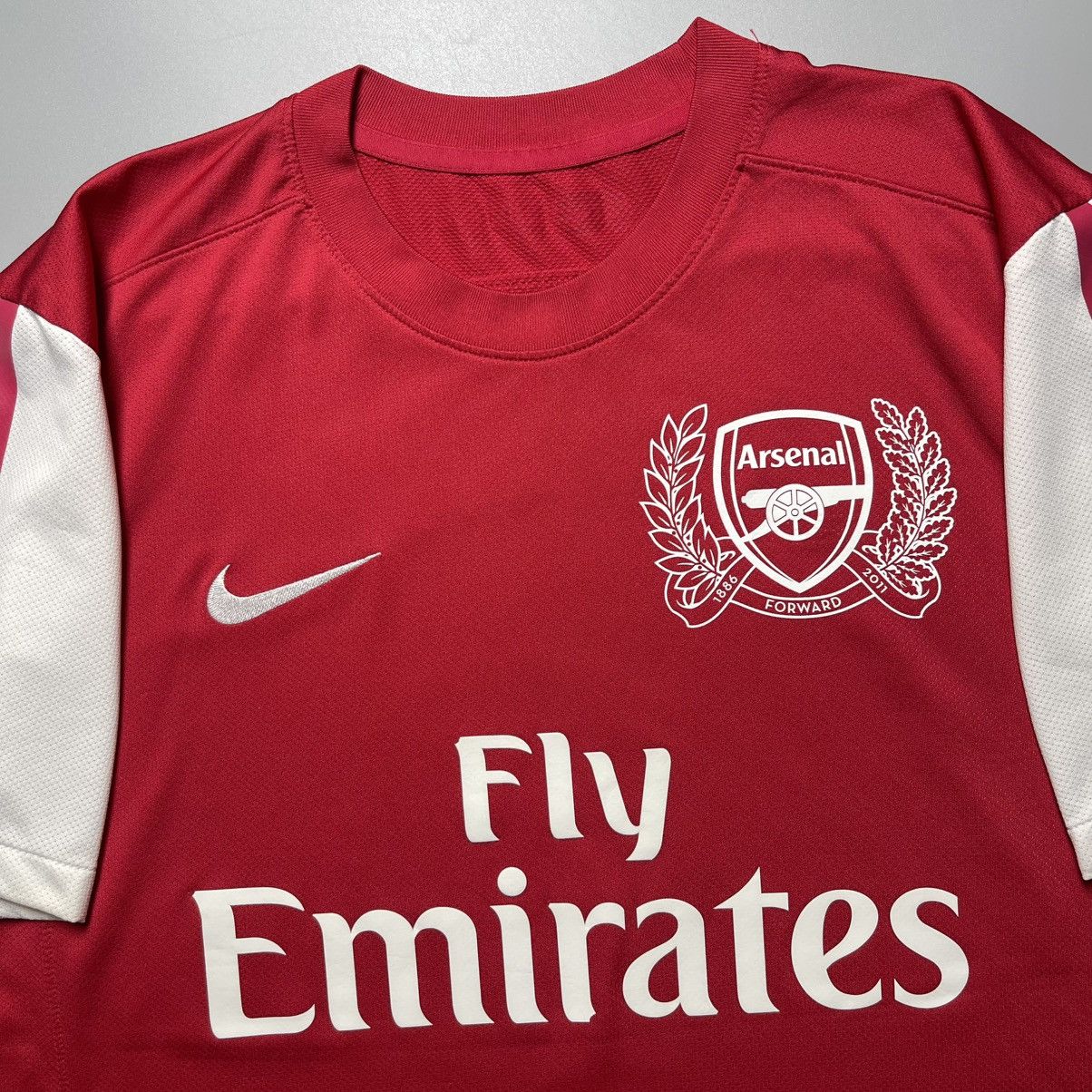 Nike ARSENAL NIKE 2011/2012 FOOTBALL HOME JERSEY #12 HENRY Size US M / EU 48-50 / 2 - 4 Thumbnail