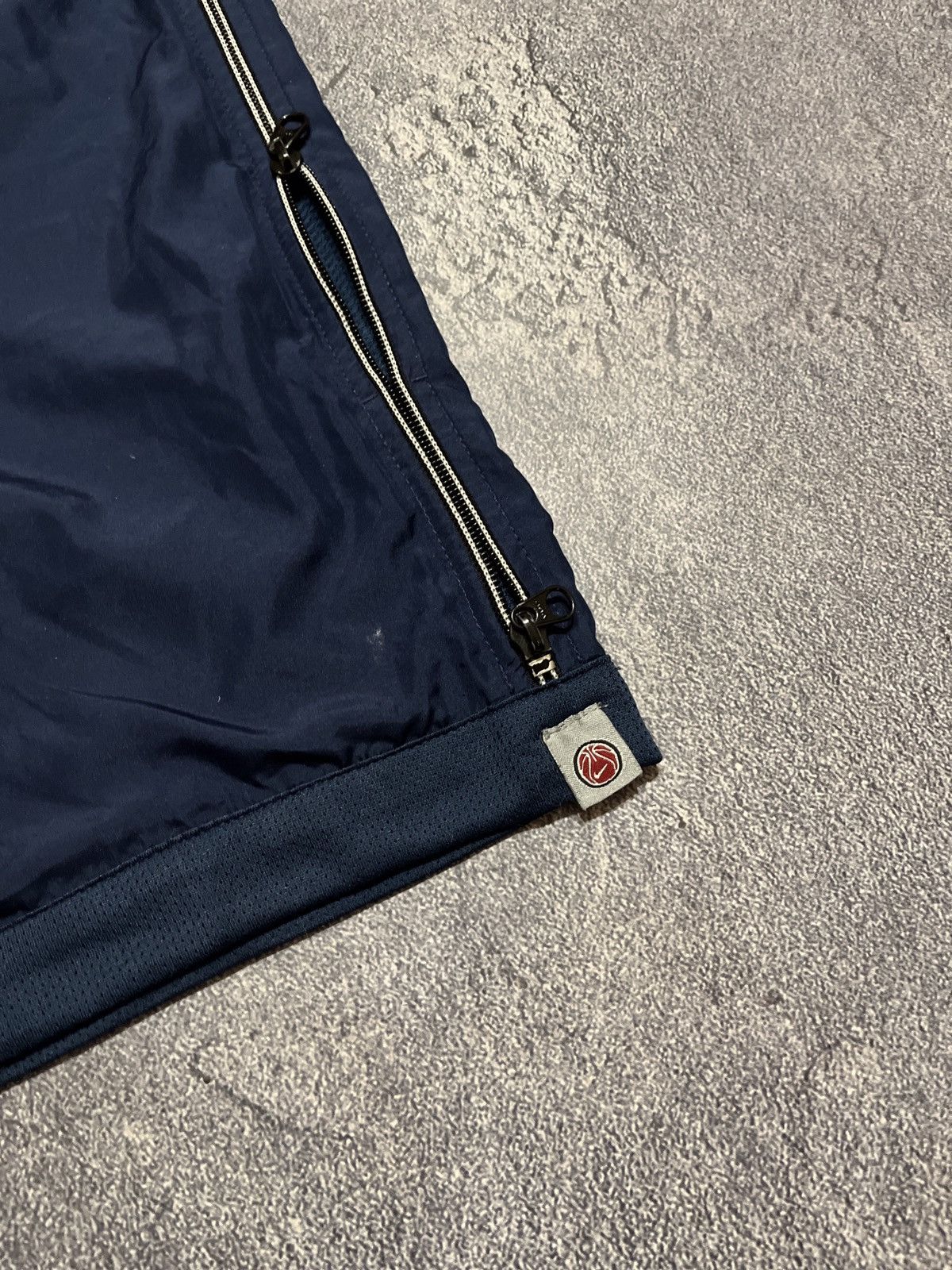 Nike × Vintage Vintage Mans Nike Team Shorts Swoosh Size US 36 / EU 52 - 3 Thumbnail