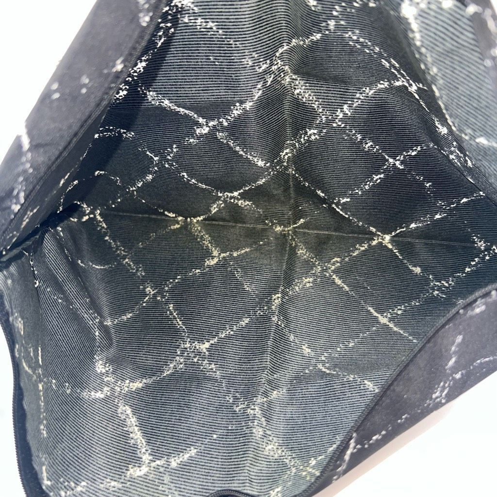 Chanel Chanel Black and White Nylon Old Style Travel Line Pouch Size ONE SIZE - 9 Thumbnail