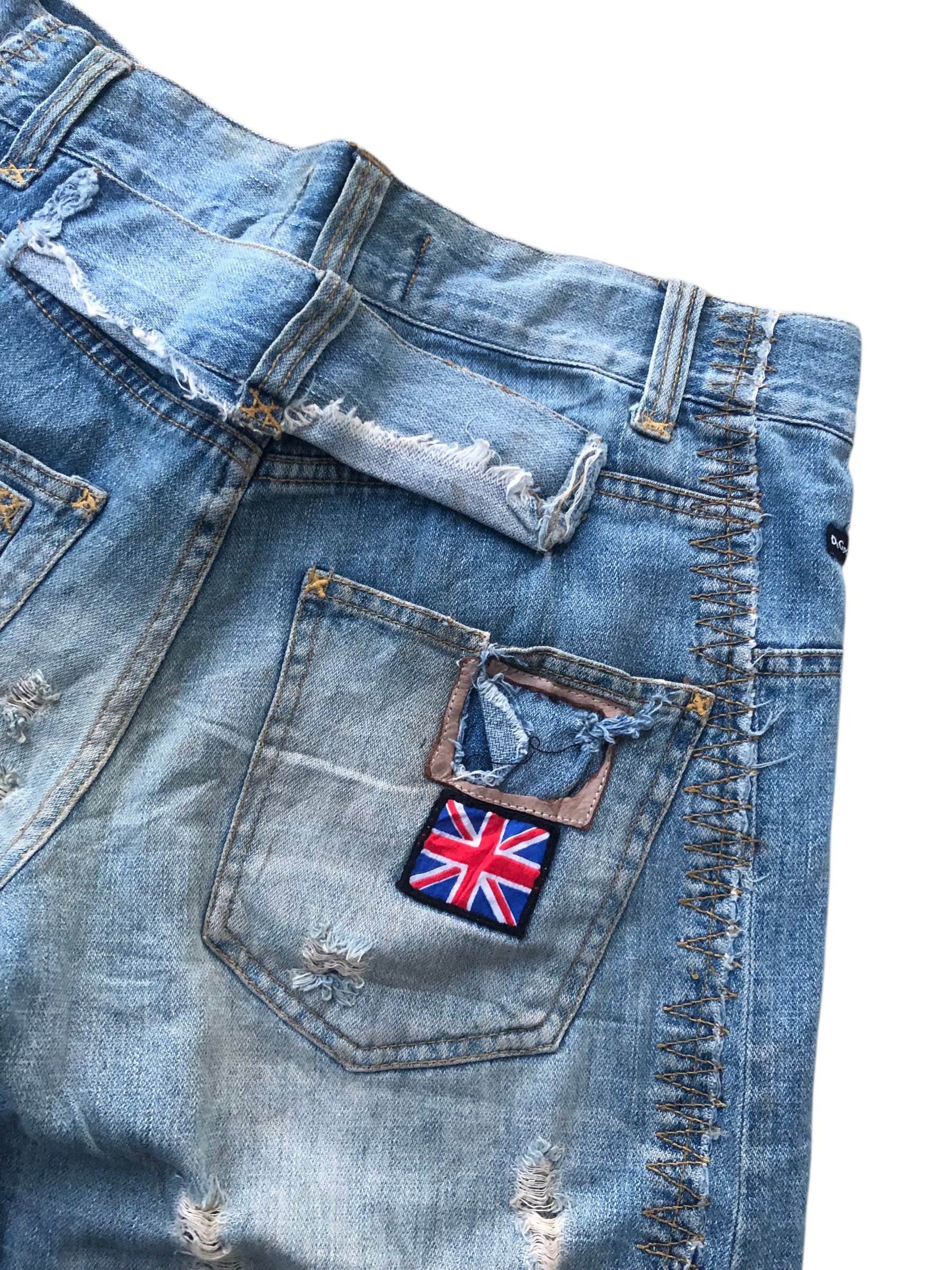 Dolce & Gabbana 💯DOLCE & GABBANA Vintage Distressed Style Worn Denim Jeans Size US 33 - 8 Thumbnail