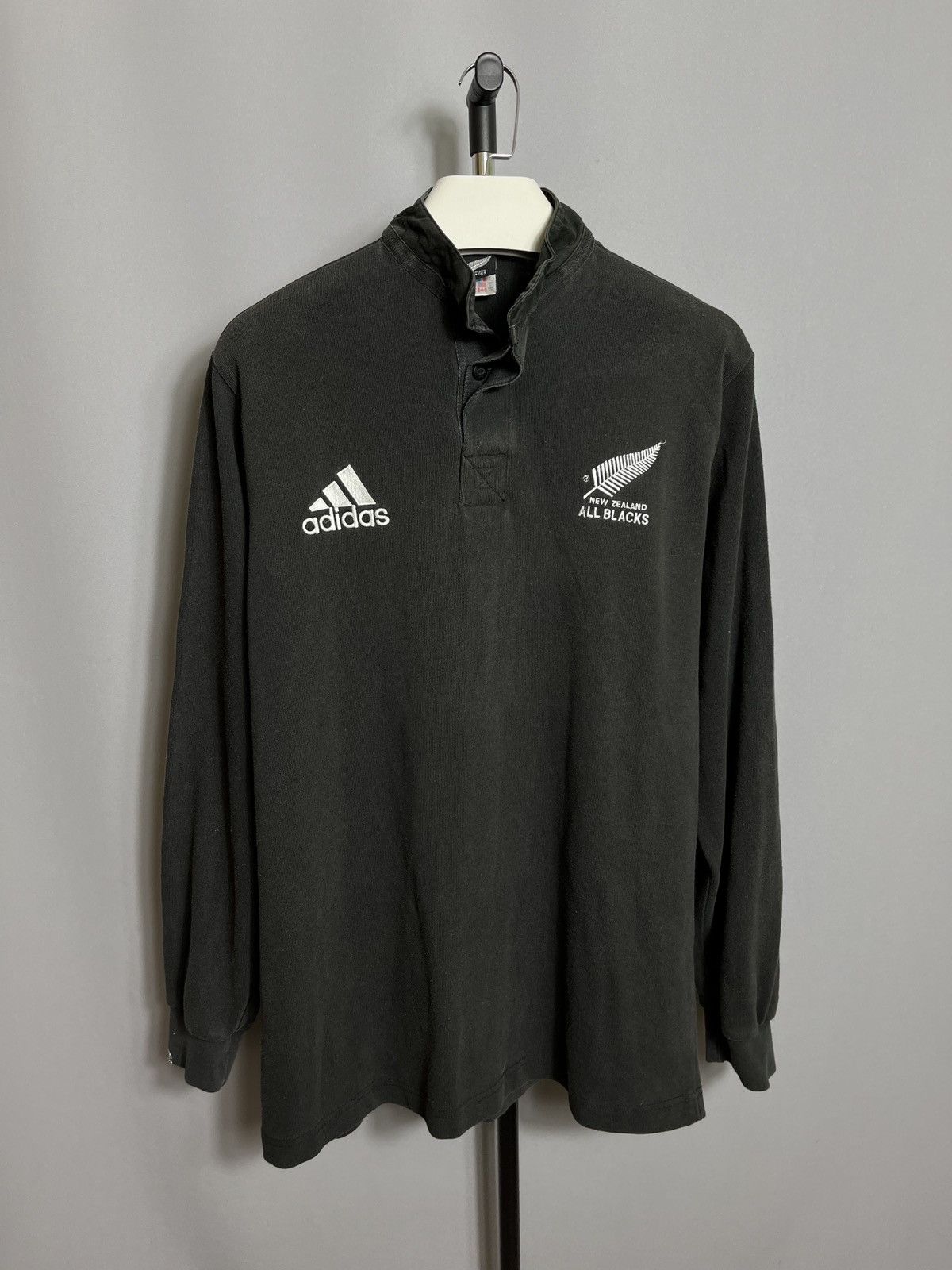 Vintage Adidas New Zealand All Blacks Rugby Union 2000 long sleeve Size US L / EU 52-54 / 3 - 1 Thumbnail