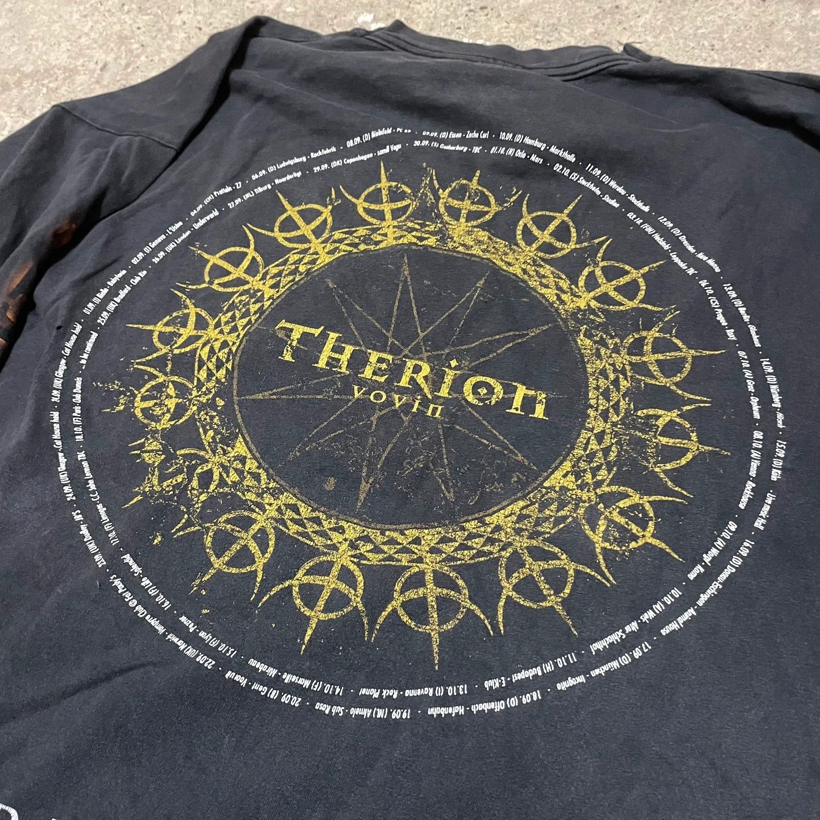 Band Tees Vintage Therion Vovin 1998 tour long sleeve Size US XL / EU 56 / 4 - 6 Thumbnail