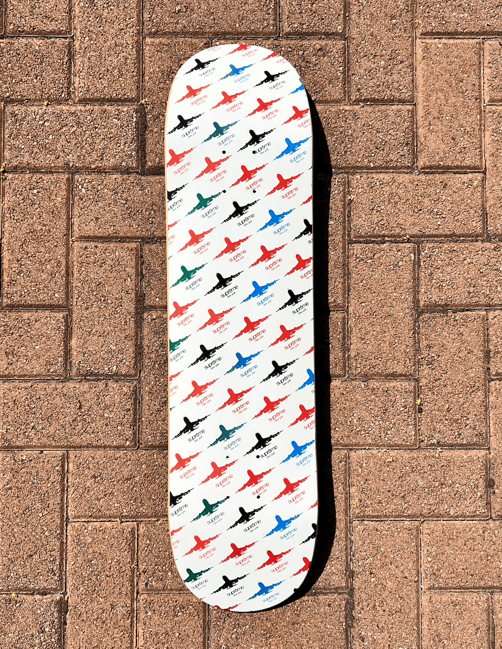 Supreme Supreme Planes Logo Skateboard Deck Size ONE SIZE - 1 Thumbnail