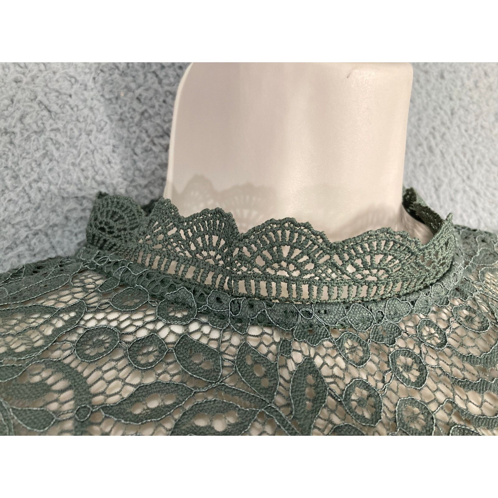 Other Women's M Green Lace Mock Neck Short Sleeve Shirt Tee Size M / US 6-8 / IT 42-44 - 8 Thumbnail
