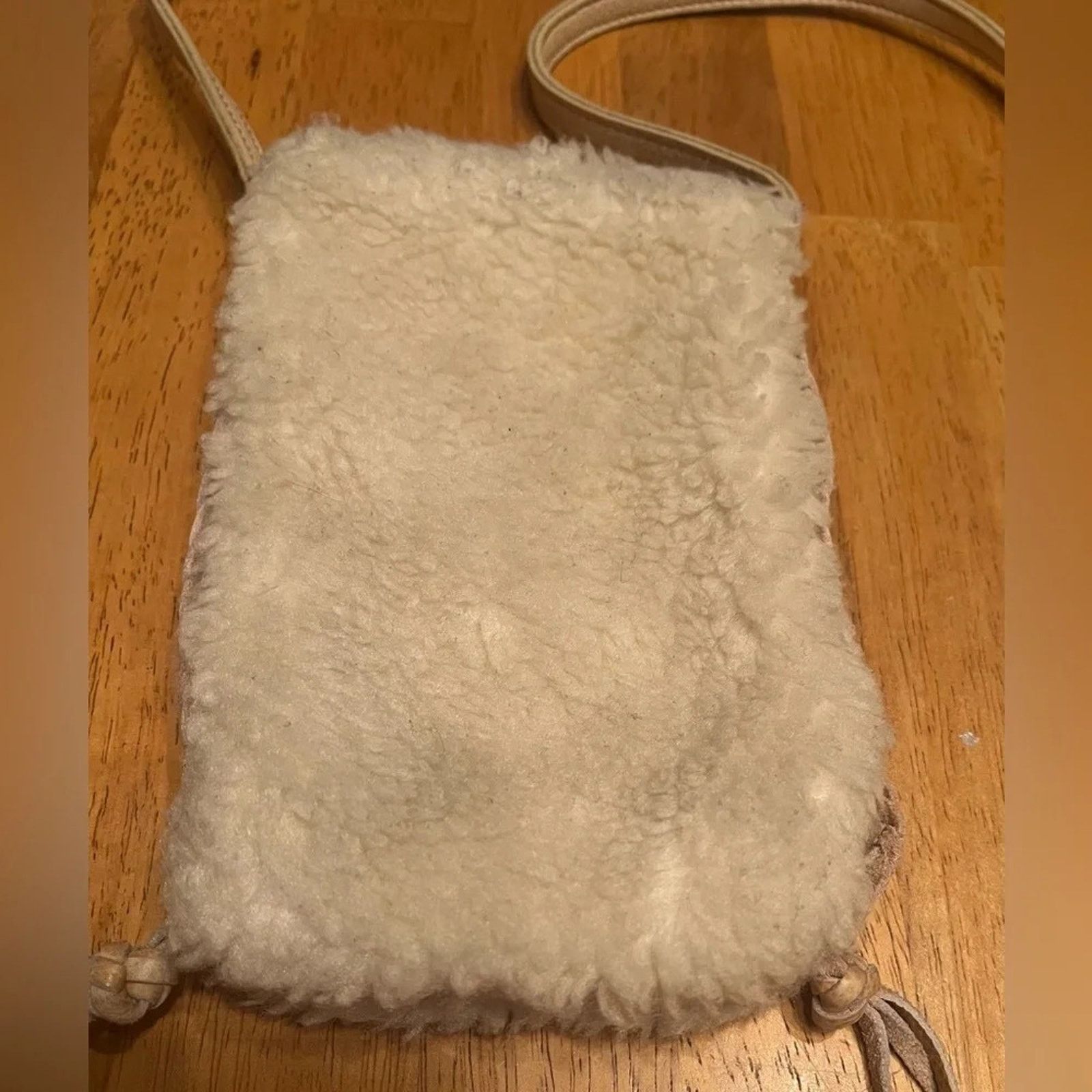 Free People Free People Bungalow Crossbody bag. Boho bag faux fleece Size ONE SIZE - 2 Thumbnail