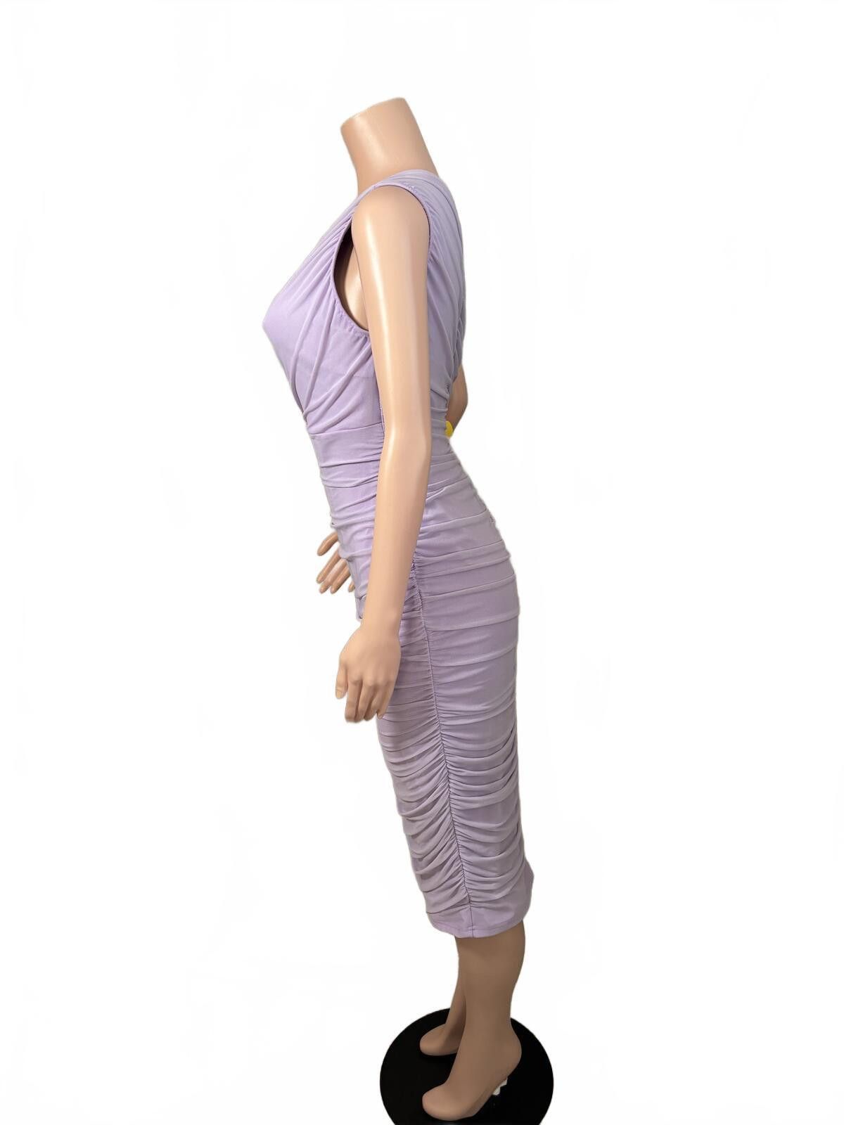 The Unbranded Brand One-Shoulder Ruched Midi Dress in Light Purple XL Size XL / US 12-14 / IT 48-50 - 4 Thumbnail