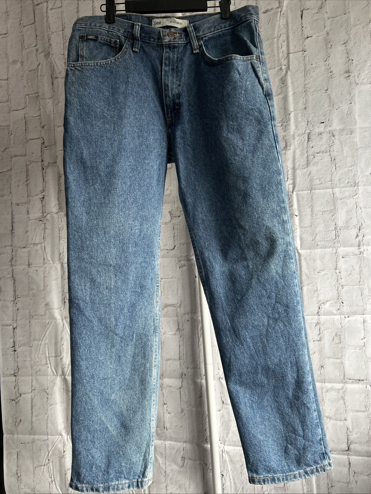 Lee Lee Vintage Denim – Size 33x30, Light Wash Size US 33 - 5 Thumbnail