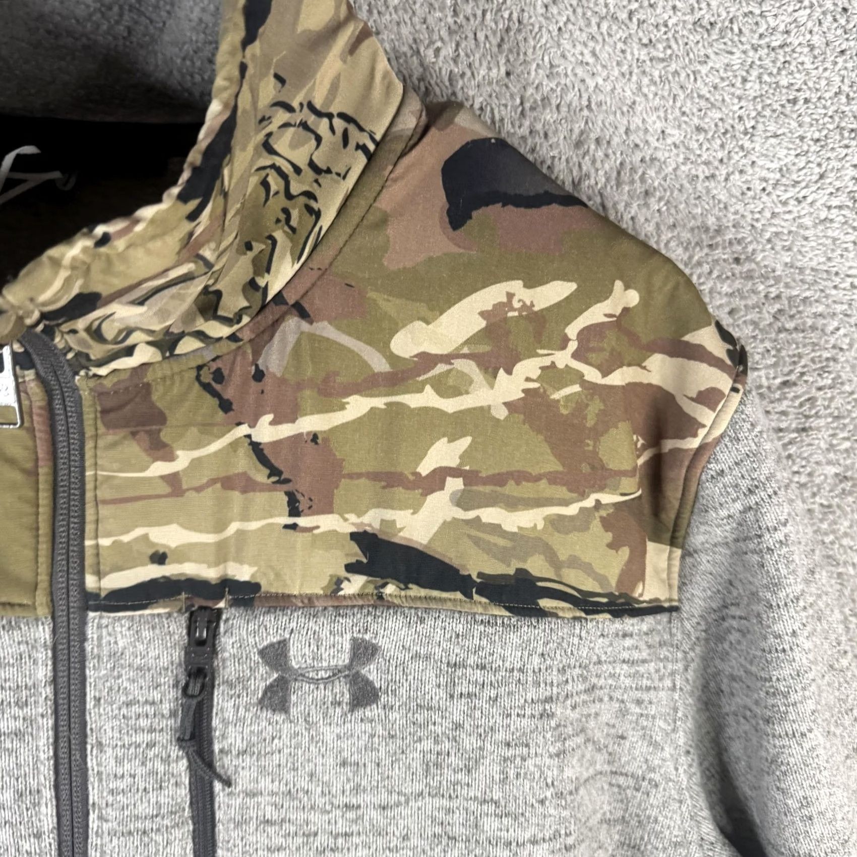 Under Armour Under Armour Jacket Mens XL Gray Camouflage Yoke Fleece Full Zip Pockets Size US XL / EU 56 / 4 - 4 Thumbnail