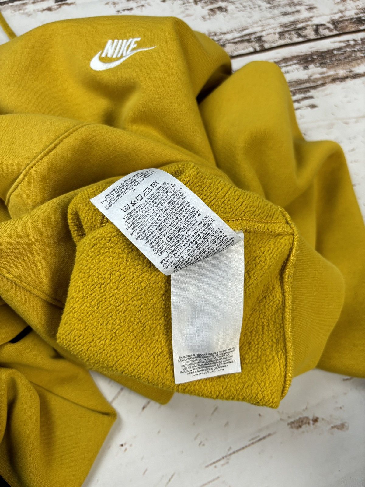 Nike Nike Yellow Hoodie Sweatshirt Size US M / EU 48-50 / 2 - 11 Thumbnail