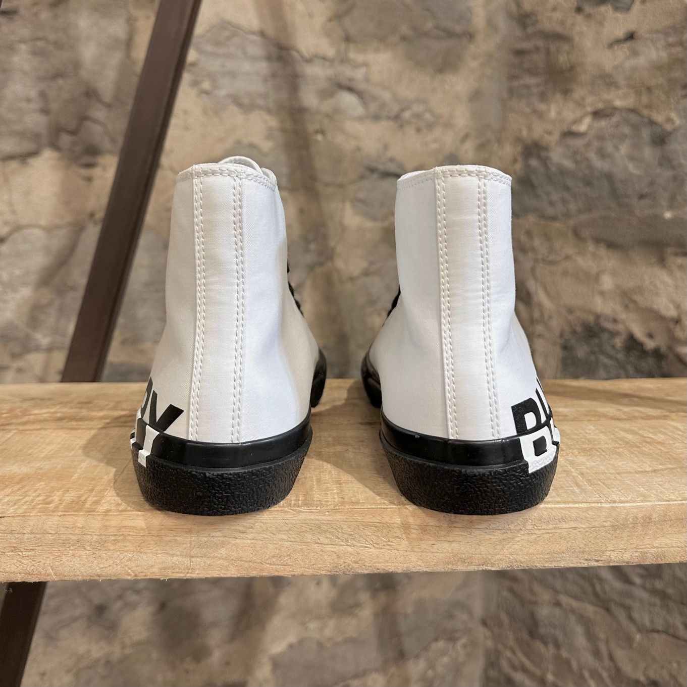Burberry Burberry Larkhall White Canvas Logo High-top Sneakers Size US 6 / EU 39 - 4 Thumbnail