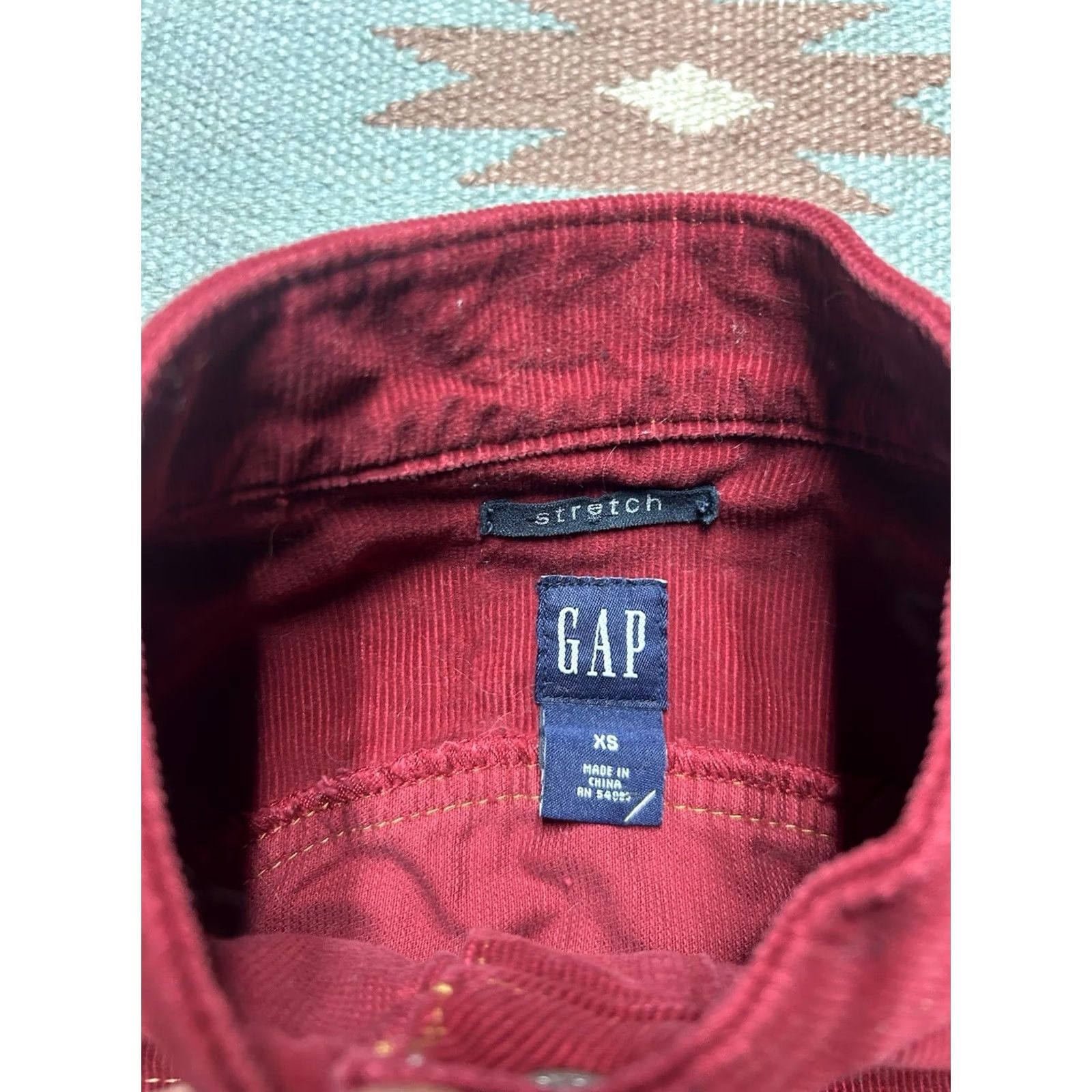 Gap VINTAGE Gap corduroy trucker jacket stretch red western 4 pocket women’s XS Size XS / US 0-2 / IT 36-38 - 4 Thumbnail