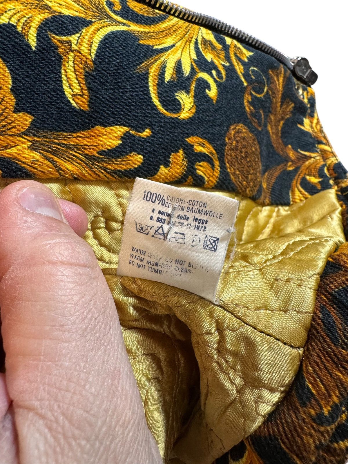 Versace Versace Jeans Couture Baroque Cropped Jacket Size S / US 4 / IT 40 - 9 Thumbnail