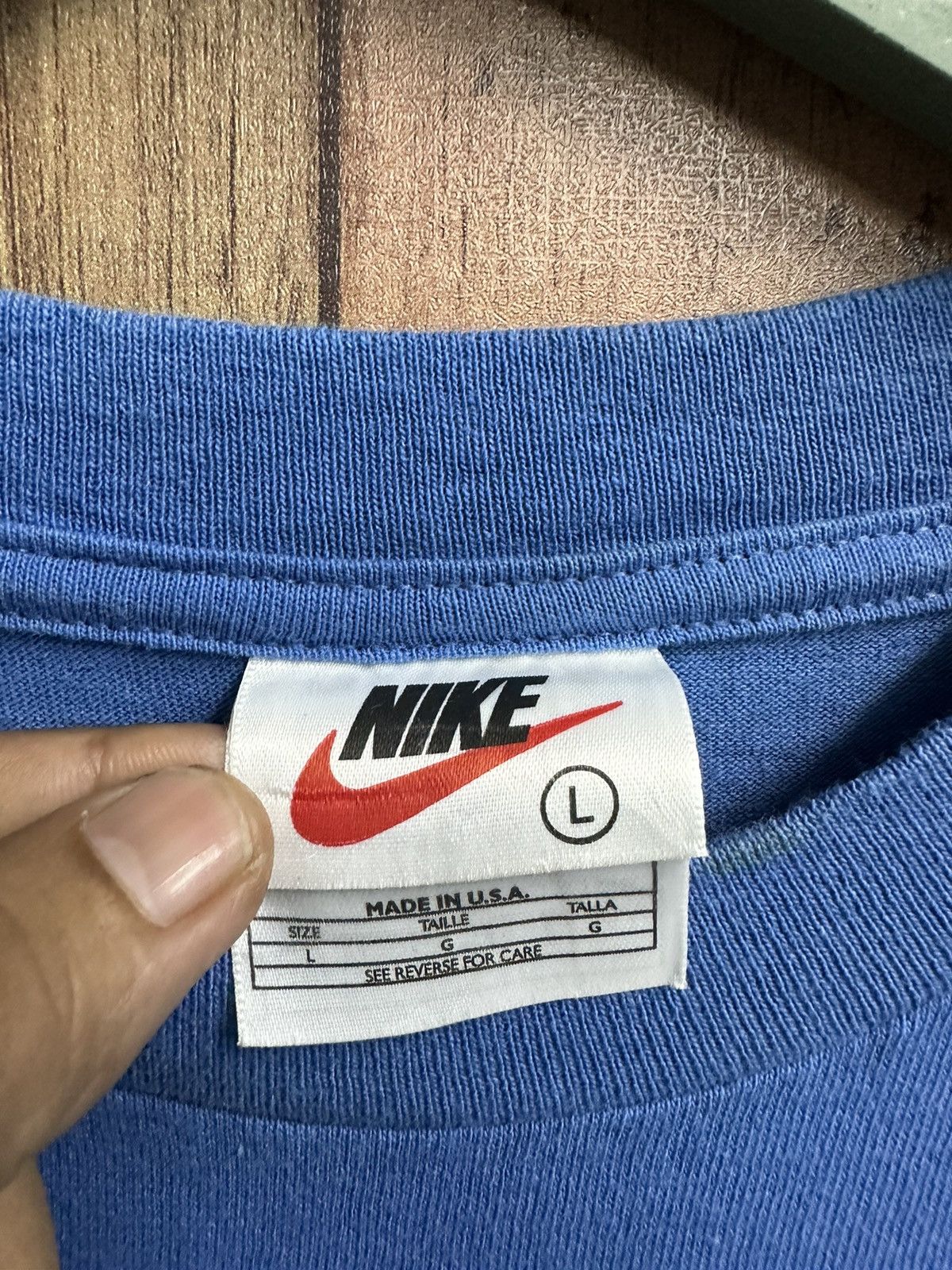 Nike Nike 1998 Finisher Marathon Honolulu Vintage Tshirt A245 Size US L / EU 52-54 / 3 - 8 Thumbnail
