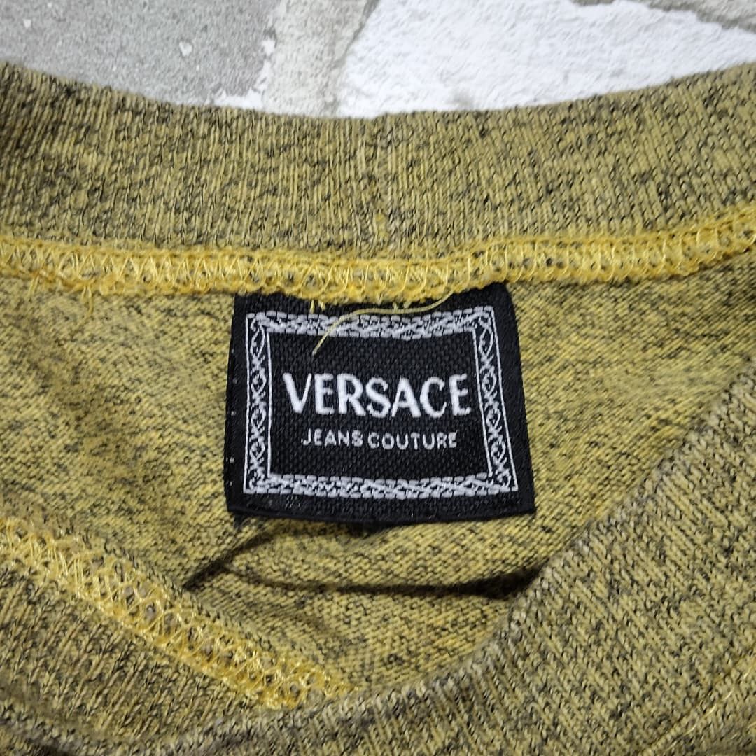 Versace Jeans Couture Vintage Versace Jeans Couture With T. Perez Romeo Graphic Size US L / EU 52-54 / 3 - 4 Thumbnail