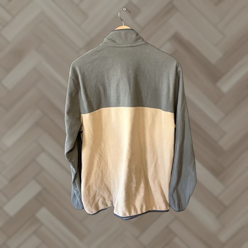Patagonia Patagonia Mens Sweater Pullover Mock Neck Fleece Sweatshirt 26165 Tan Green Lightweight Regular Size XL Size US XL / EU 56 / 4 - 1 Thumbnail