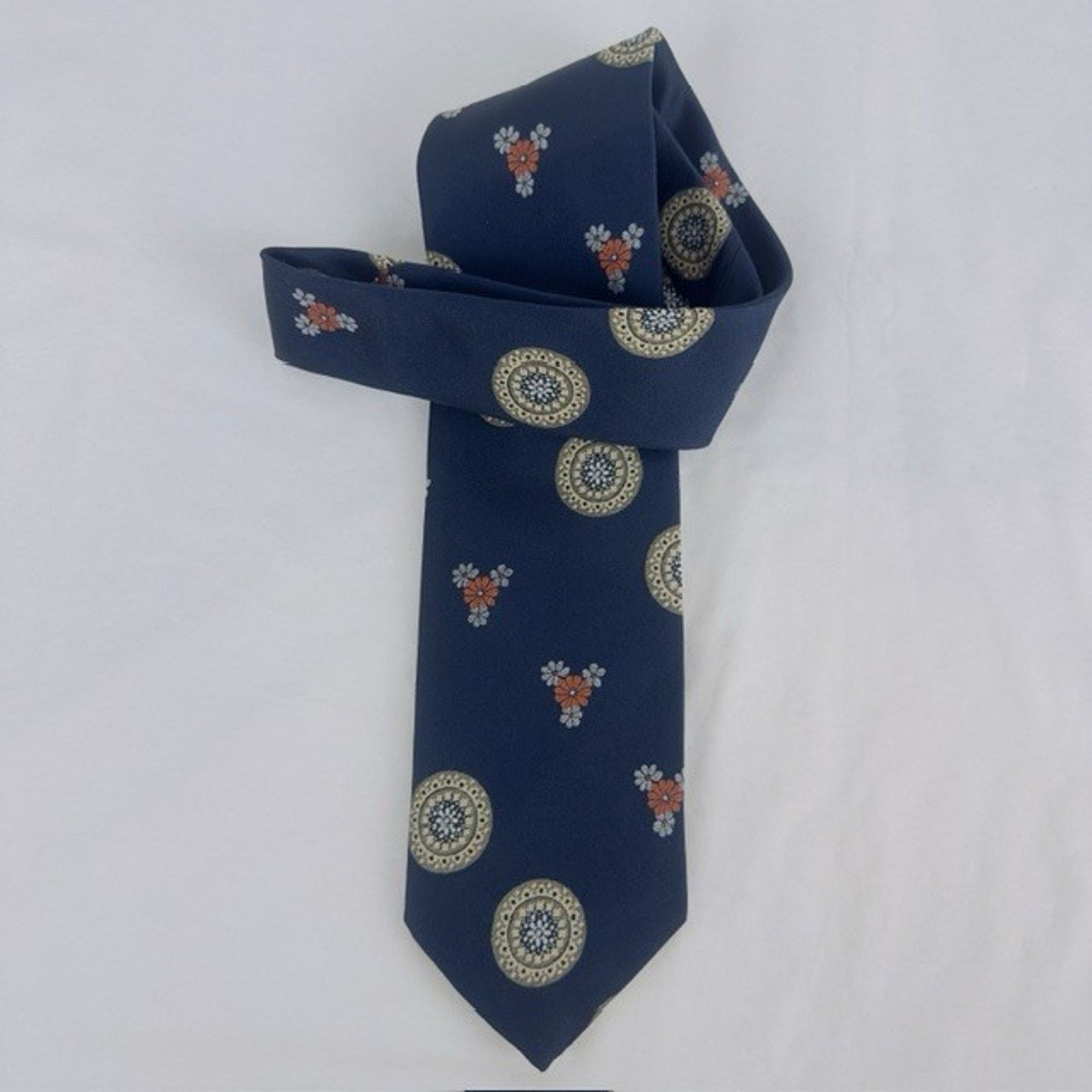 Other Damon Necktie Navy w/Floral Disk & Bouquets Union Preppy VTG Size ONE SIZE - 6 Thumbnail