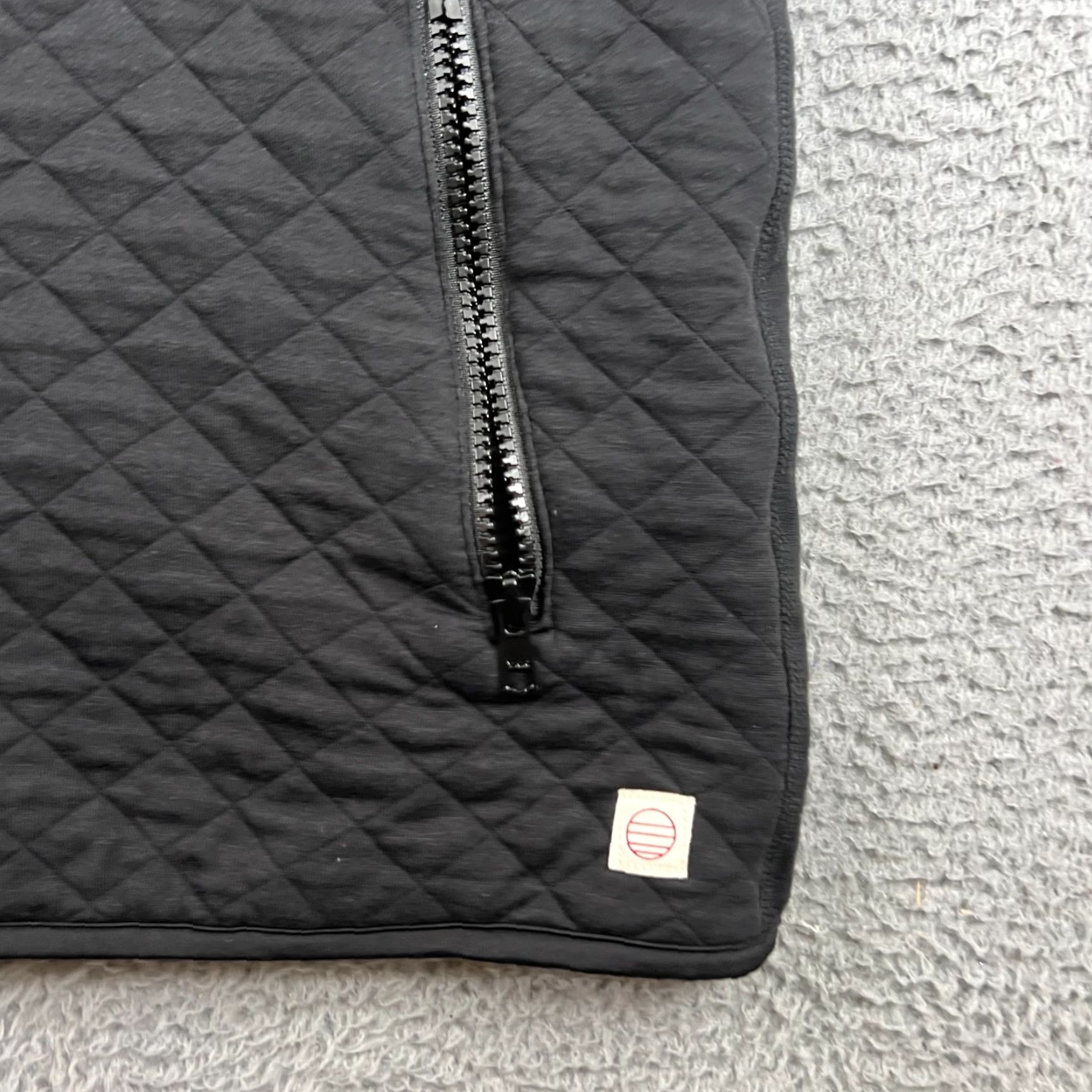 Marine Layer Marine Layer Vest Mens Small Black Quilted Knit Full Zip Size US S / EU 44-46 / 1 - 2 Thumbnail
