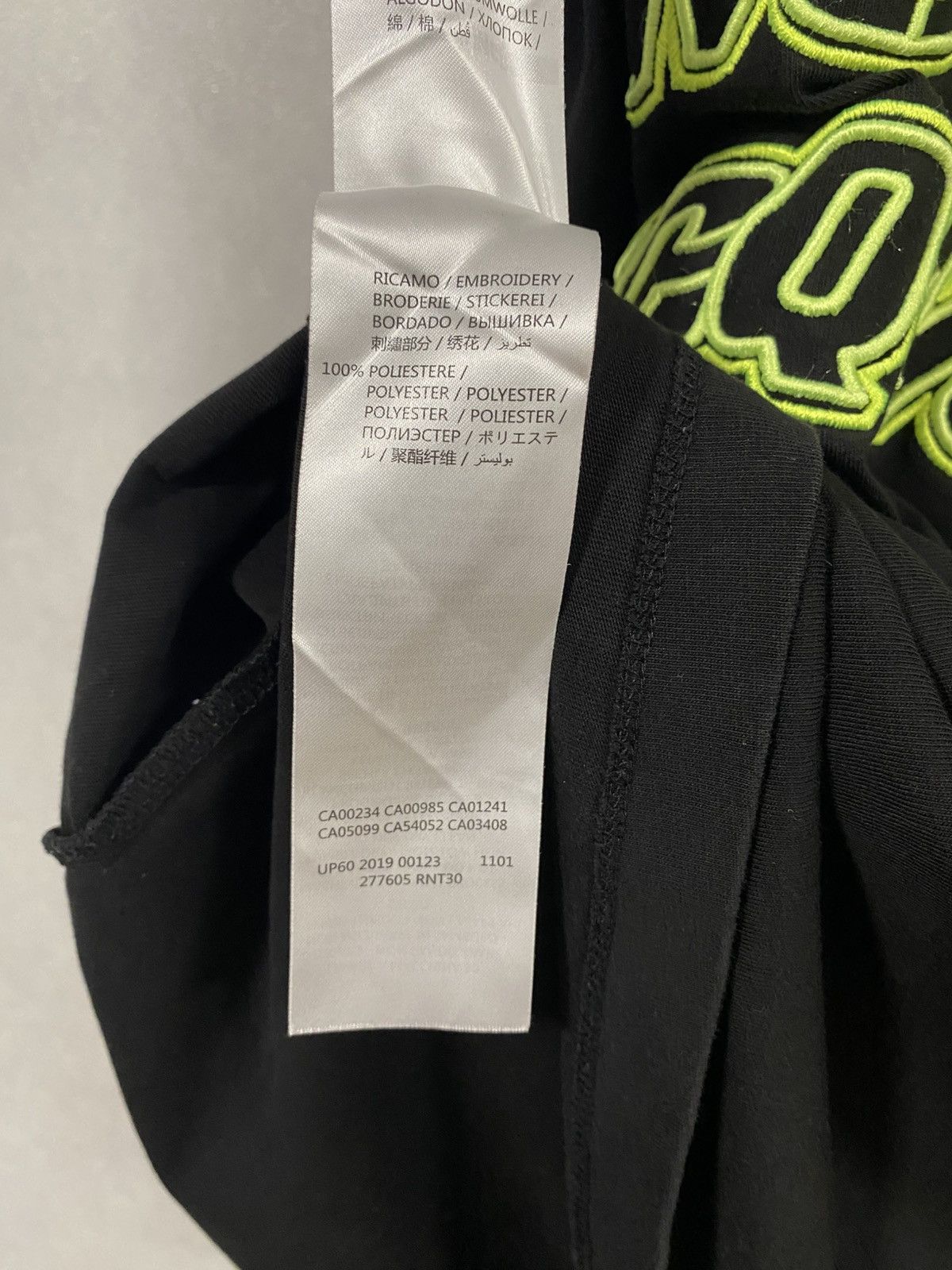 Alexander McQueen MCQ Neon Logo Embroidery Black T-shirt Size US M / EU 48-50 / 2 - 5 Thumbnail