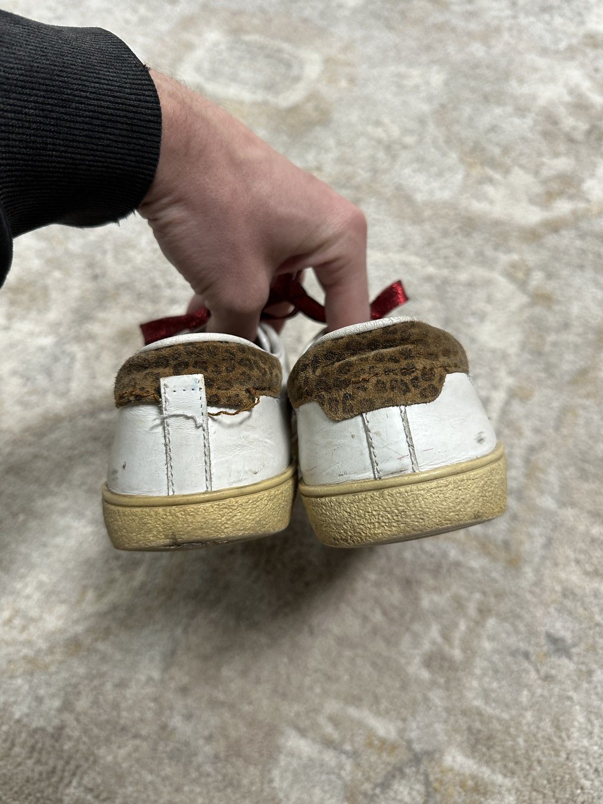 Saint Laurent Paris Saint Laurent Paris Glitter Diamond Patch Low Top Sneakers Size US 8 / IT 38 - 6 Thumbnail
