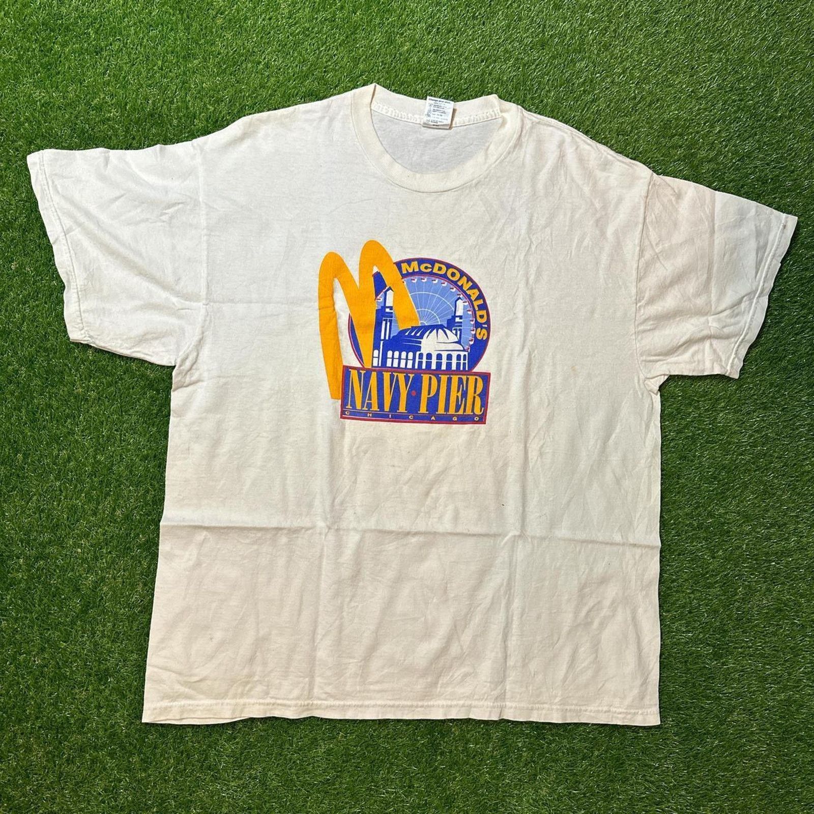 Other McDonald's Navy Pier Chicago T-Shirt Size US XL / EU 56 / 4 - 1 Thumbnail