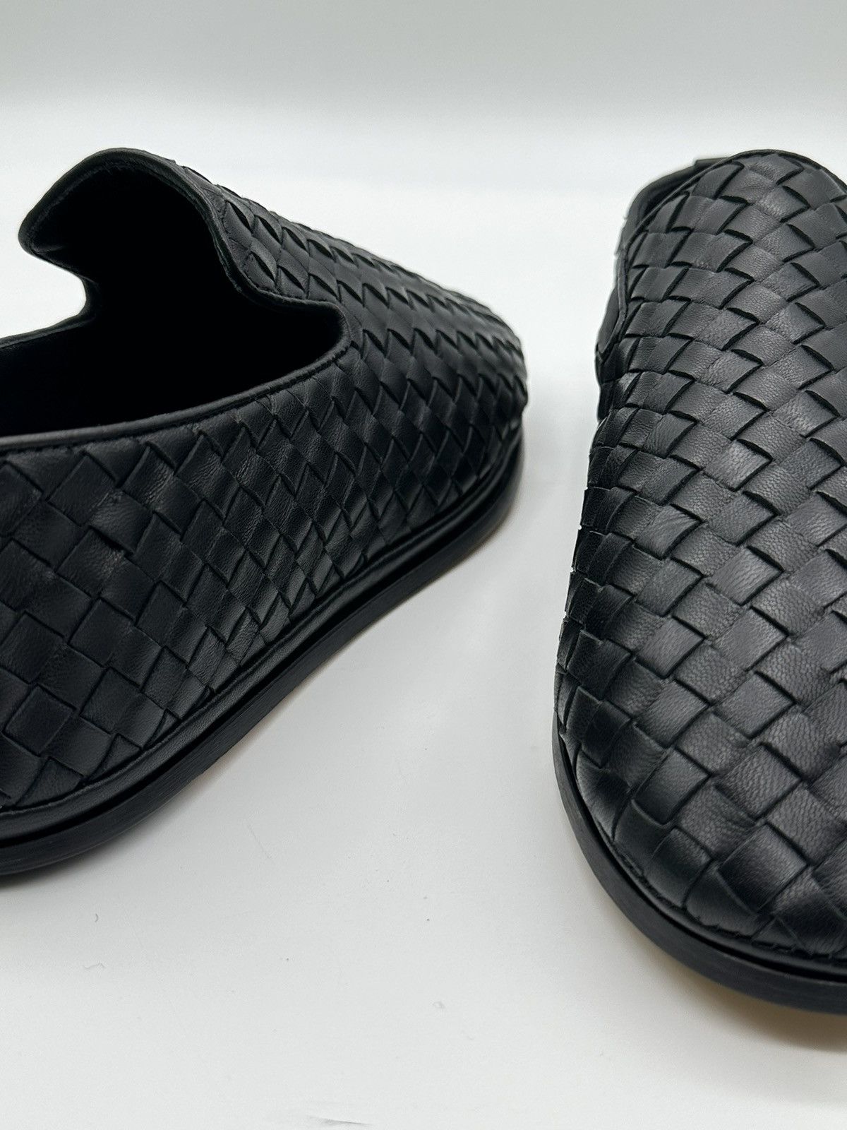 Bottega Veneta Slipper Leather. Size 39 Size US 6 / EU 39 - 13 Thumbnail