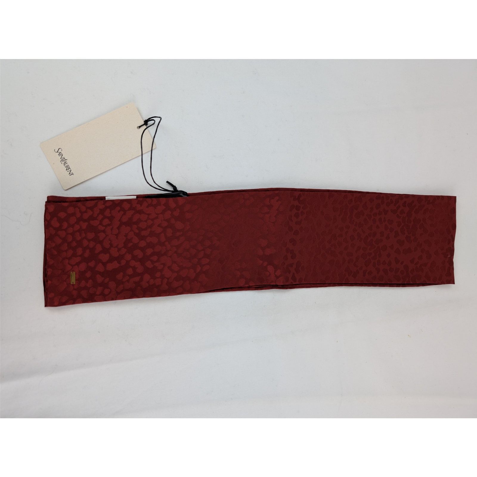 Saint Laurent Paris o1rshd1 Size: OS / Lavalliere Leopard Satin Scarf in Red Size ONE SIZE - 3 Thumbnail