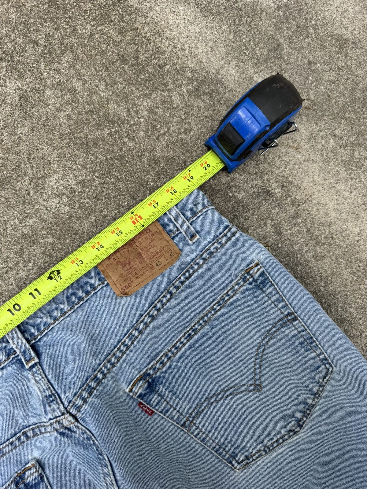 Levi's × Vintage Vintage 90’s Levis 550 Relaxed Loose Fit Light Jeans 38x31 Size US 38 / EU 54 - 8 Thumbnail