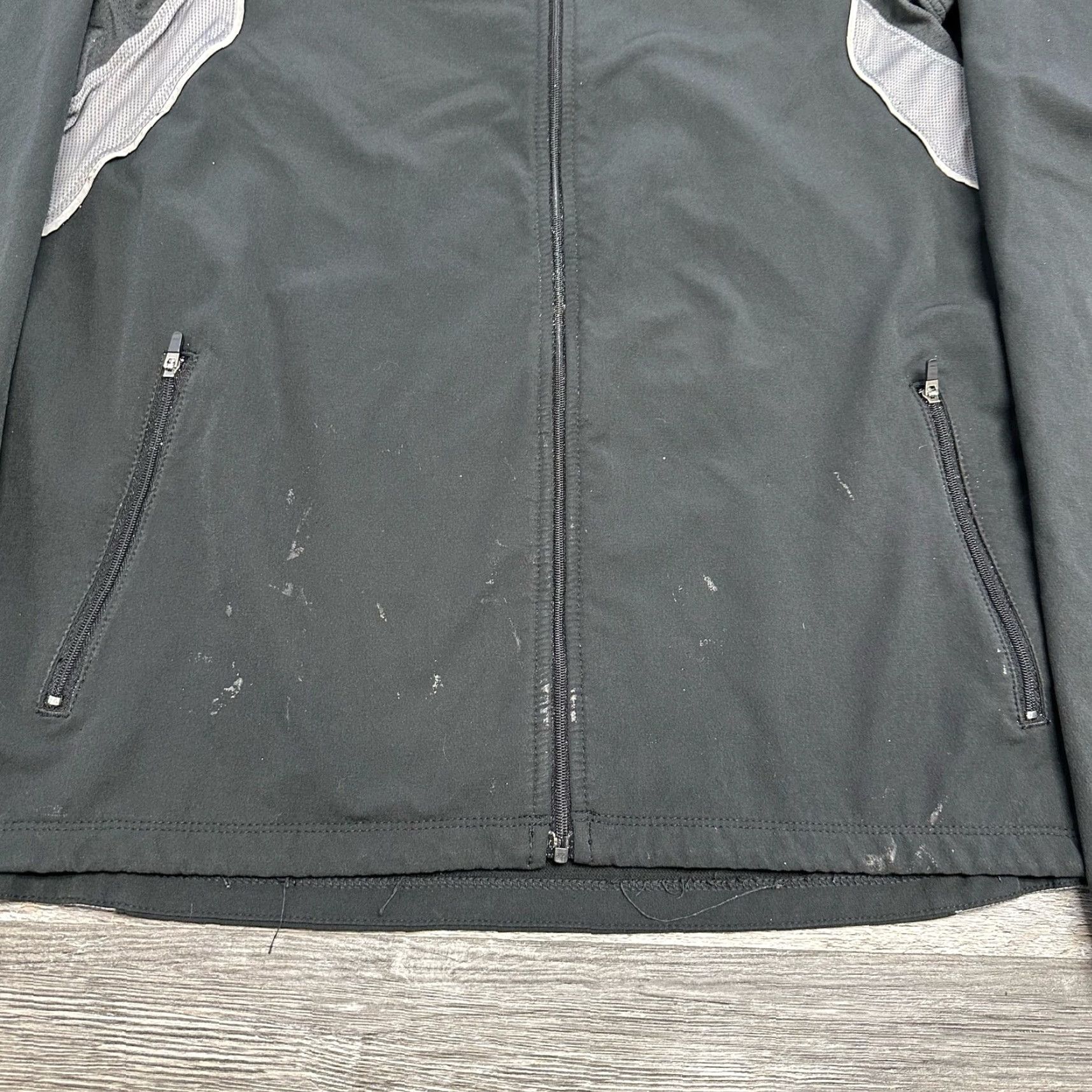 The North Face VINTAGE The North Face Black Mens L Flight Series Full Zip Jacket vented windbreaker Size US L / EU 52-54 / 3 - 7 Thumbnail