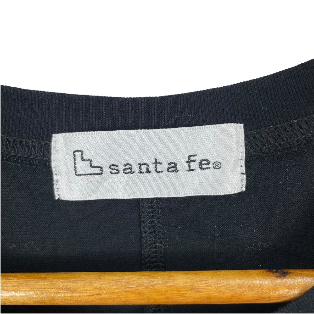 Japanese Brand Santa Fe Japan Spell Out Tee Shirt Size US L / EU 52-54 / 3 - 6 Thumbnail
