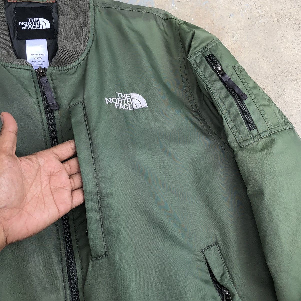 The North Face Vintage The North Face Green Sun Faded Bomber Jacket Size US XL / EU 56 / 4 - 7 Thumbnail