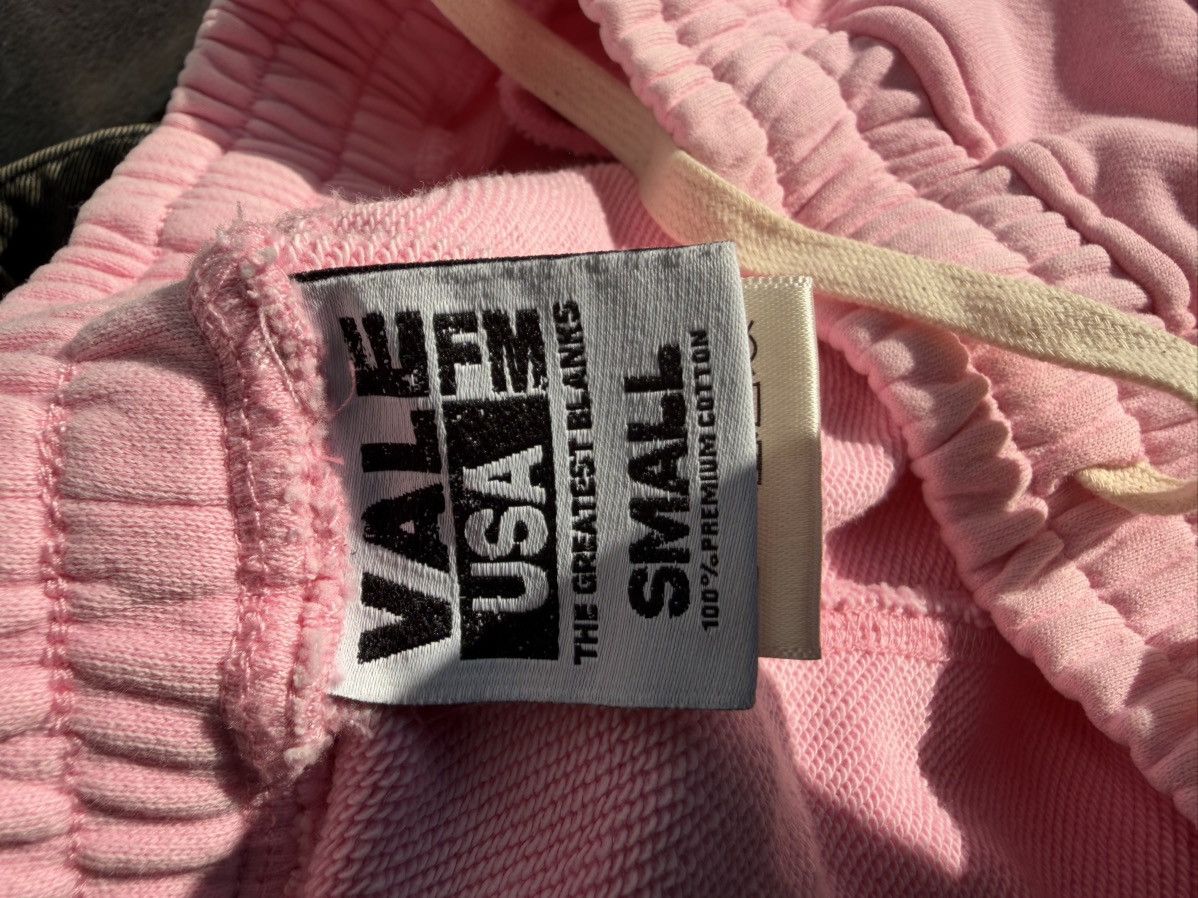 Vale Vale Forever Flag Sweats 'Pink' Size US 32 / EU 48 - 2 Thumbnail