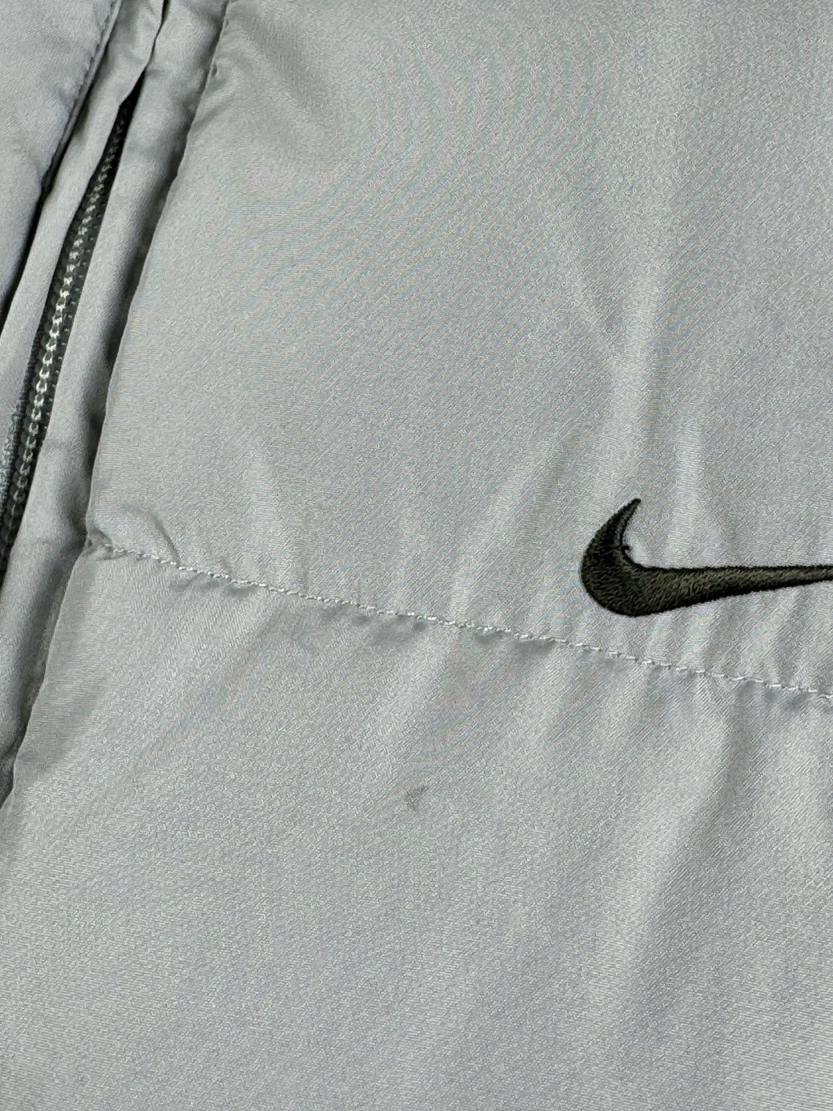Nike Vintage 90S-OOS Rare Nike Streetwear Grey Swoosh Logo Vest Size US S / EU 44-46 / 1 - 9 Thumbnail