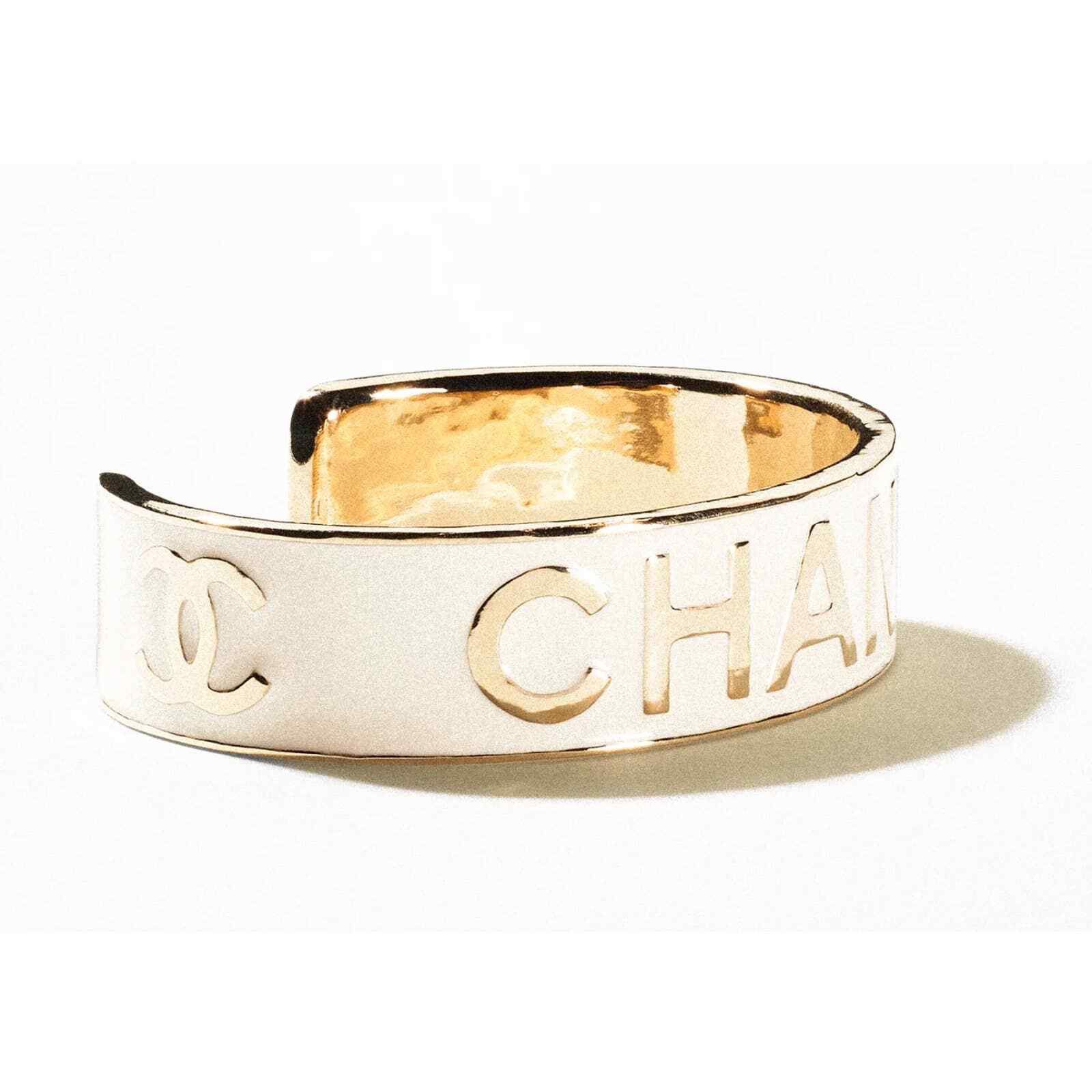 Chanel Chanel 22S Gold White Enamel Metal Arm Cuff Bracelet Small Size ONE SIZE - 5 Thumbnail