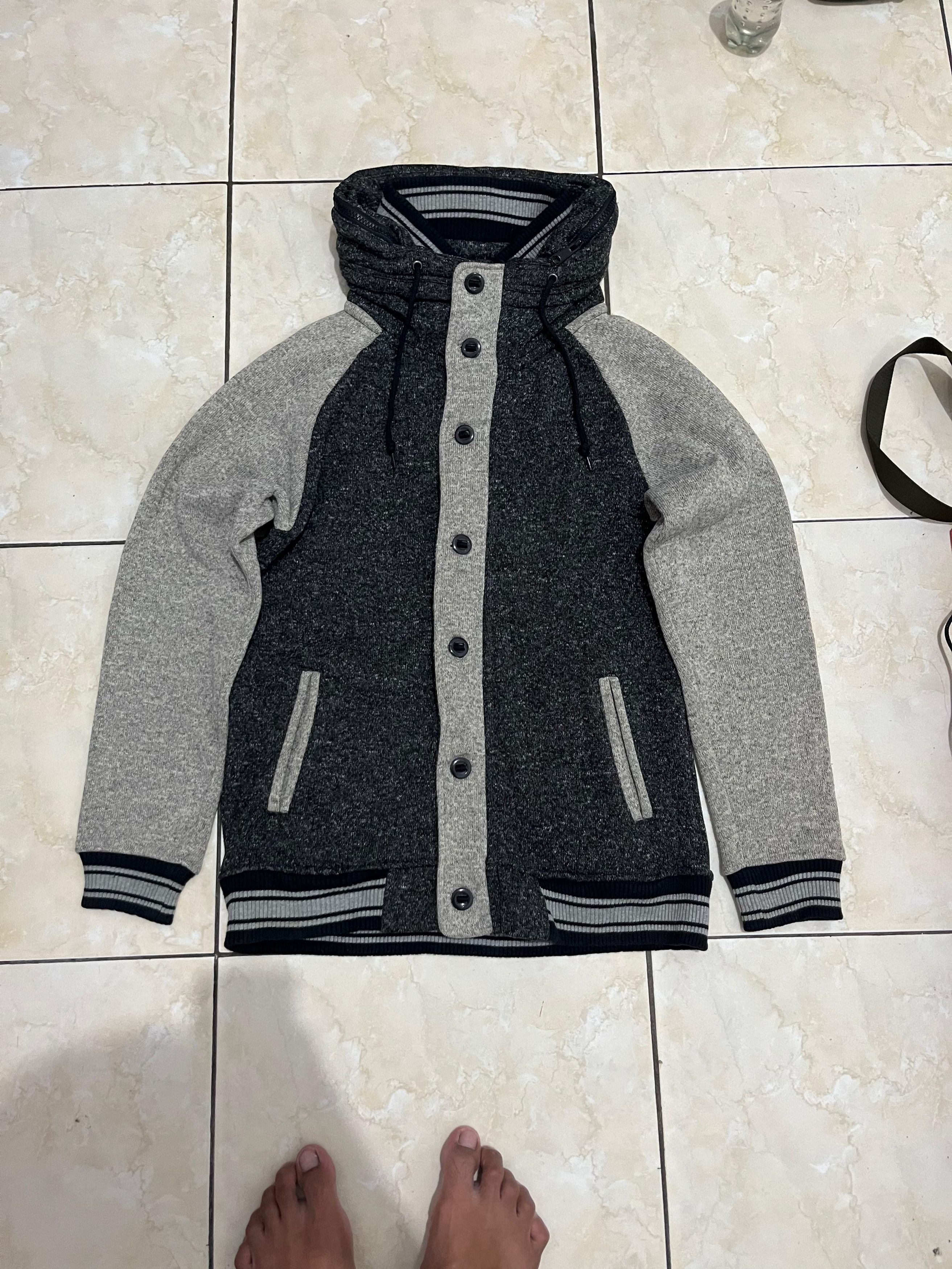 Beams Plus BEAMS HEART "NECK-ZIP" HOODED VARSITY JACKET Size US S / EU 44-46 / 1 - 1 Thumbnail