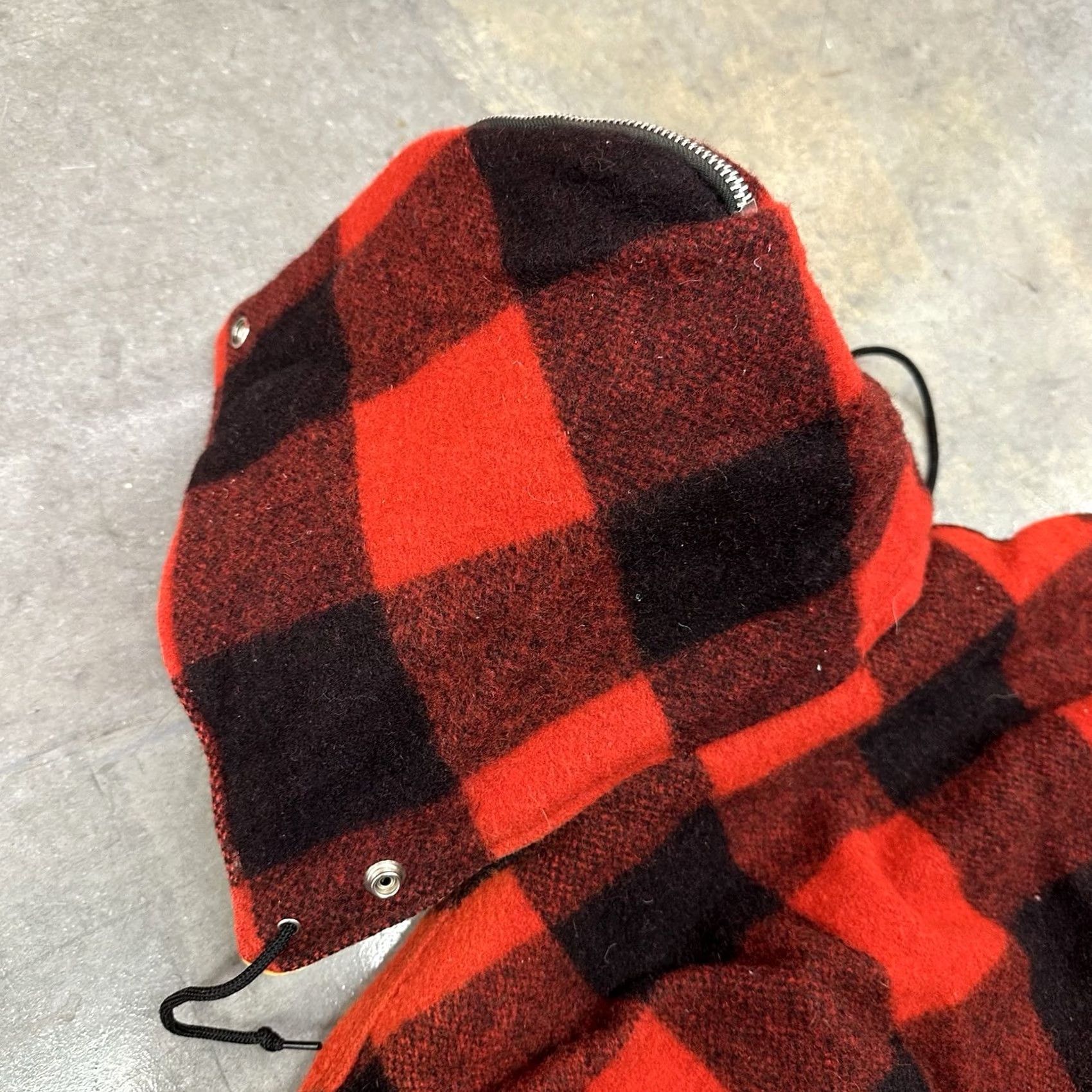 Vintage VINTAGE Mackinaw Buffalo Plaid Reversible Wool Jacket Zip Up Hooded L Men's L Red Plaid Workwear Casual USA 60s 70s 80s Outdoor 90s Size US L / EU 52-54 / 3 - 6 Thumbnail