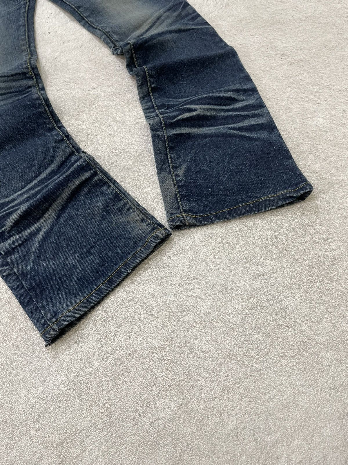 Japanese Brand 2000s Number Nine Fading Denim Mudwash Embroidered Jeans Y2K Size US 28 / EU 44 - 3 Thumbnail
